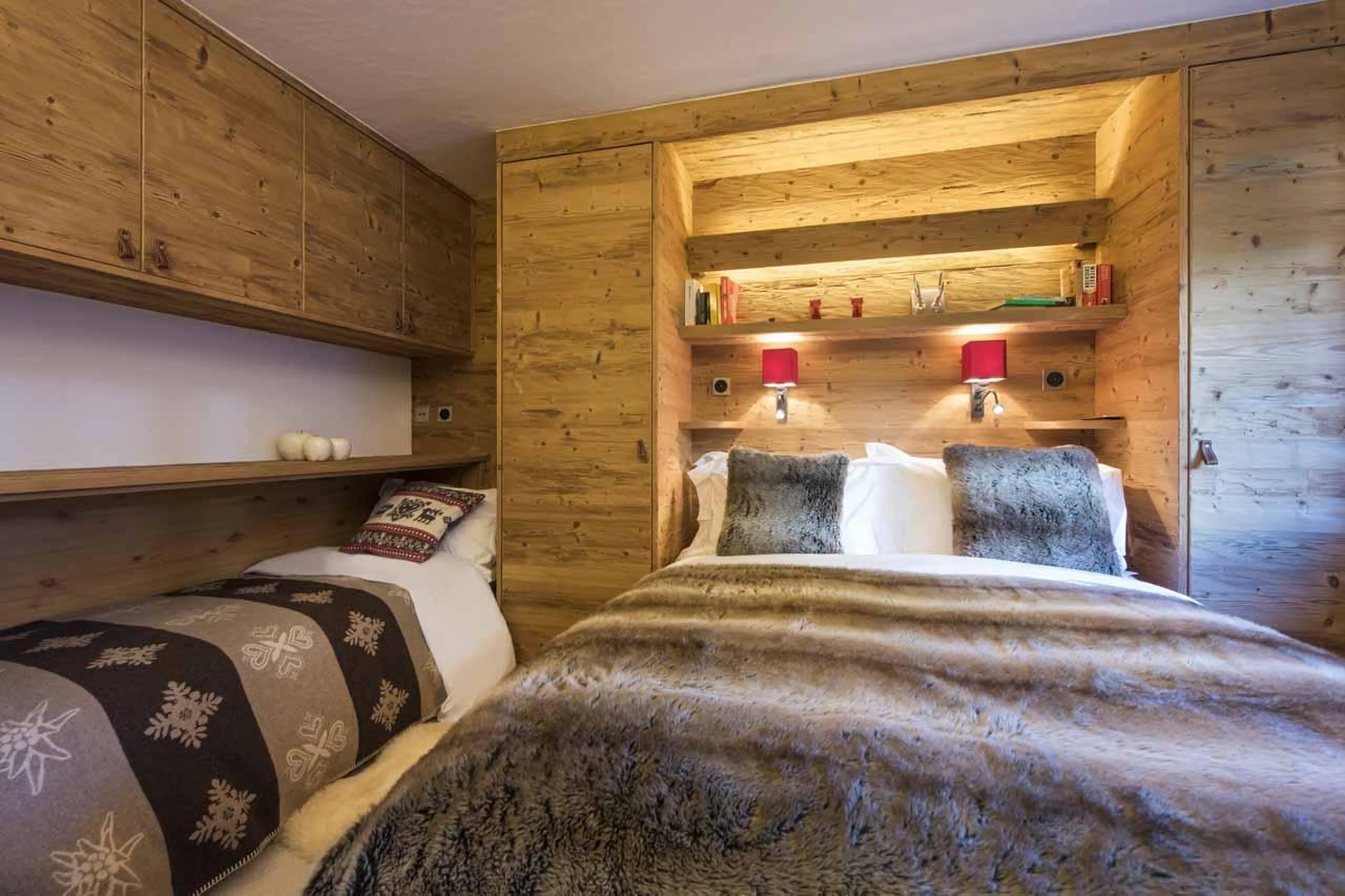 Bedroom two at Apartment Hickory in Verbier