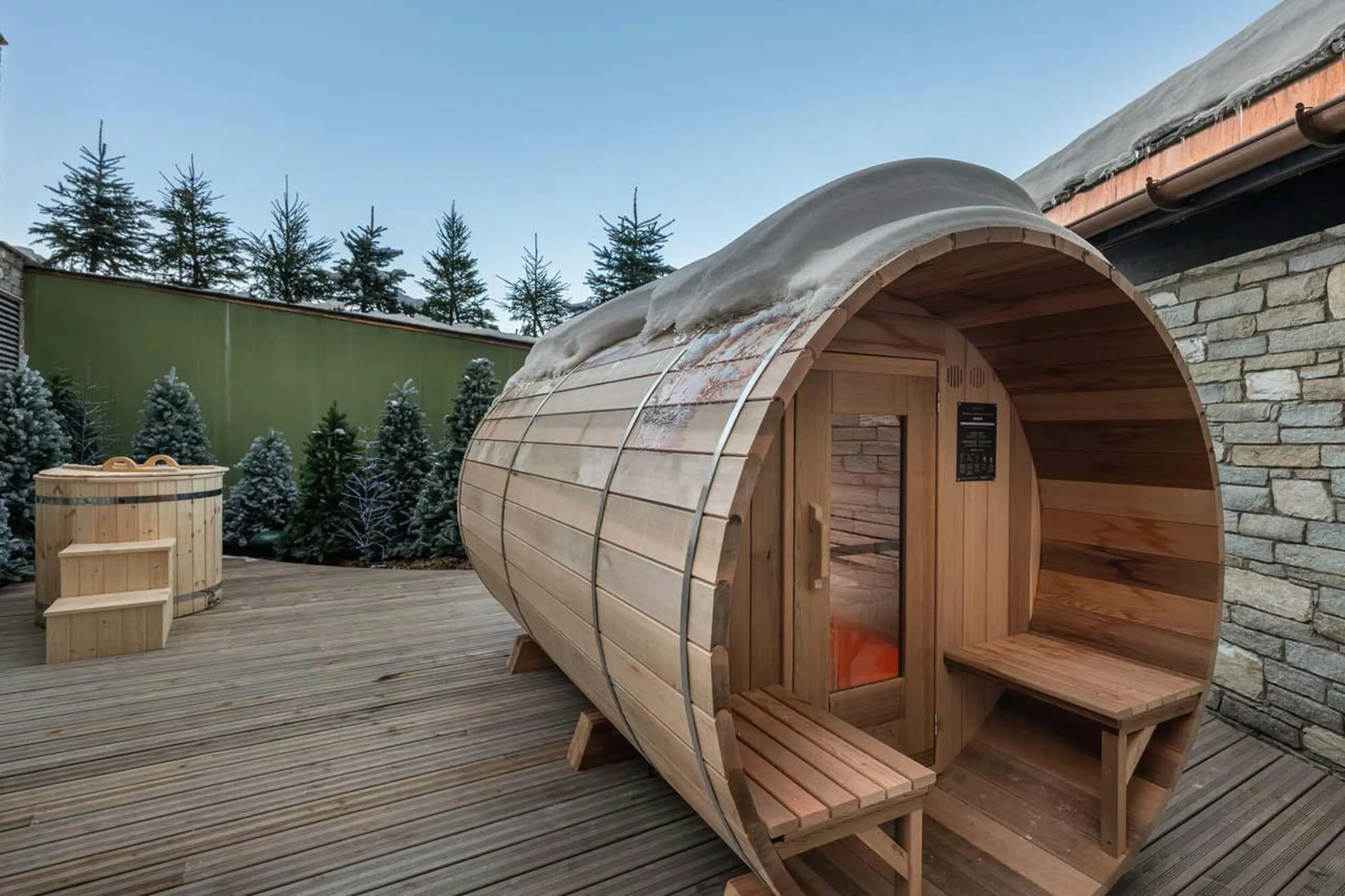Outside Norwegian sauna at Apartment Intresso in Courchevel 1850