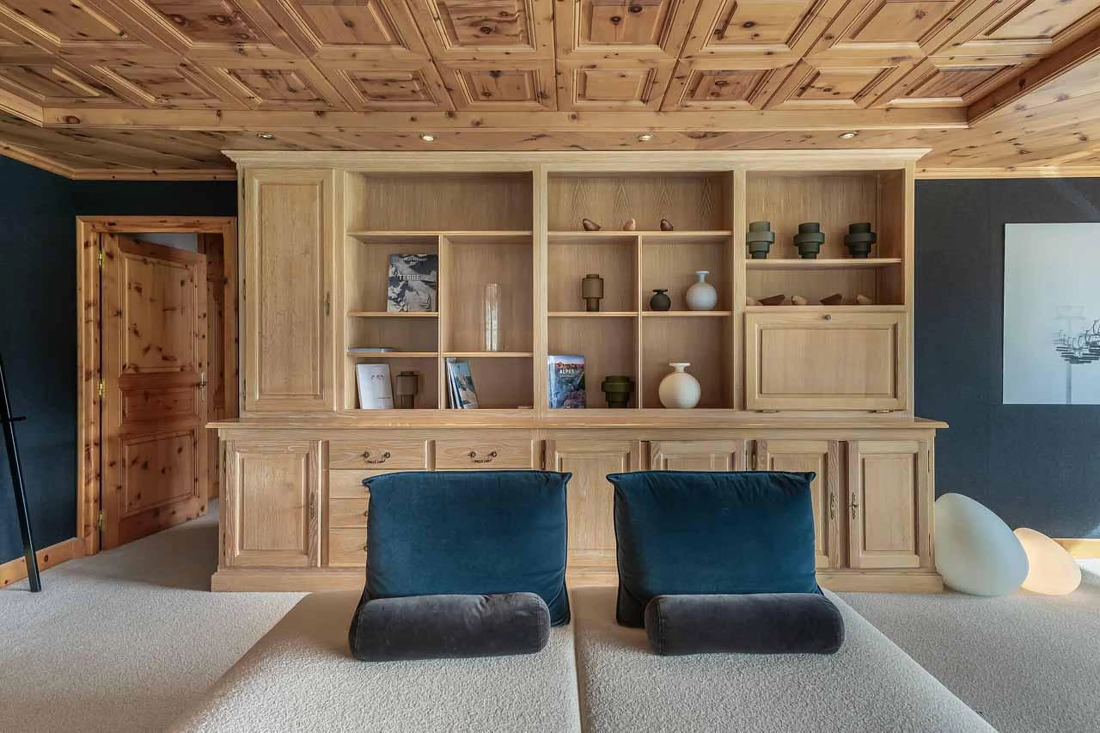 Chairs in living area at Apartment Jean Blanc 3 in Courchevel 1850