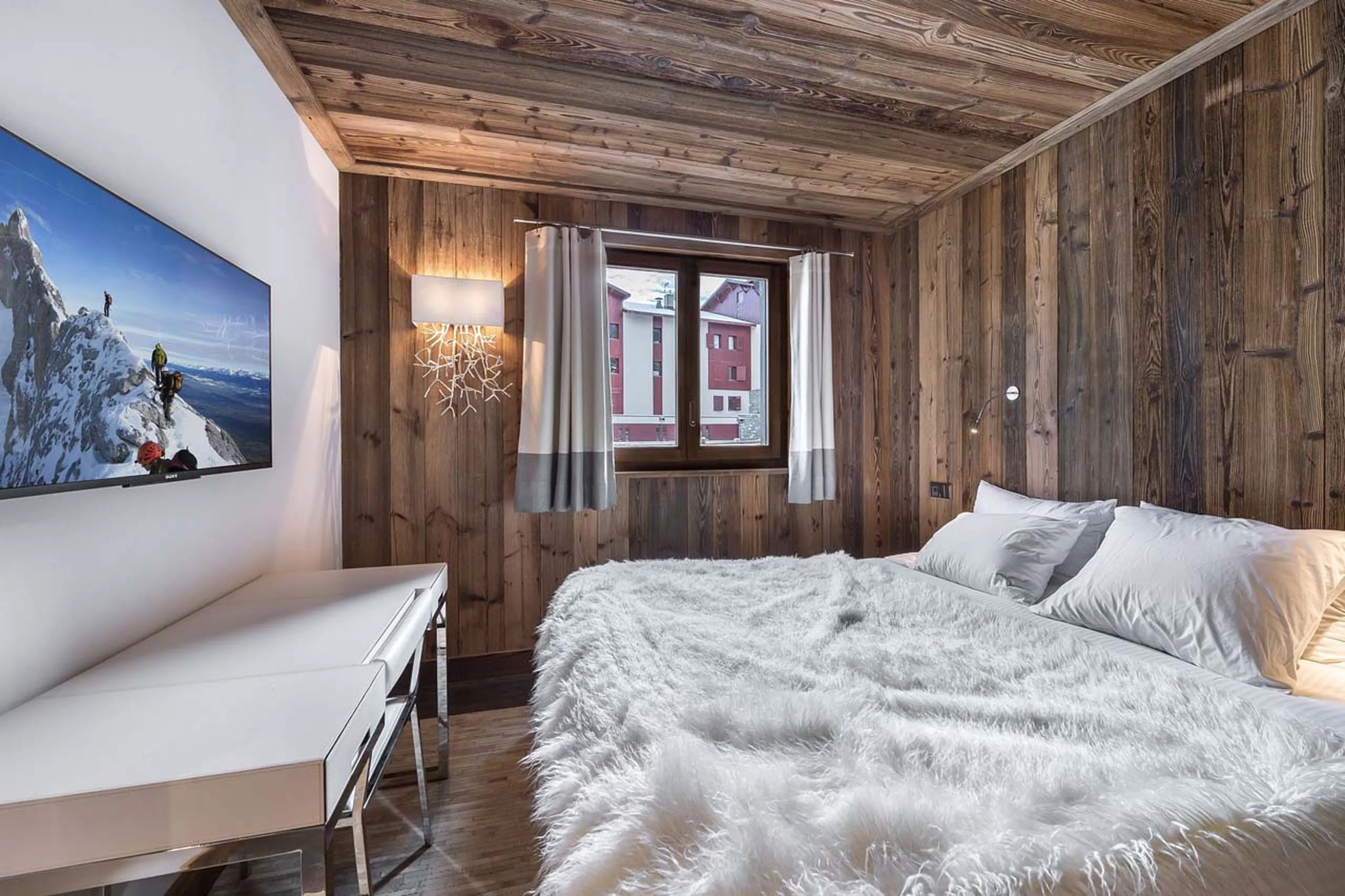 Bedroom four at Apartment La Canadienne 3 in Val d'Isere