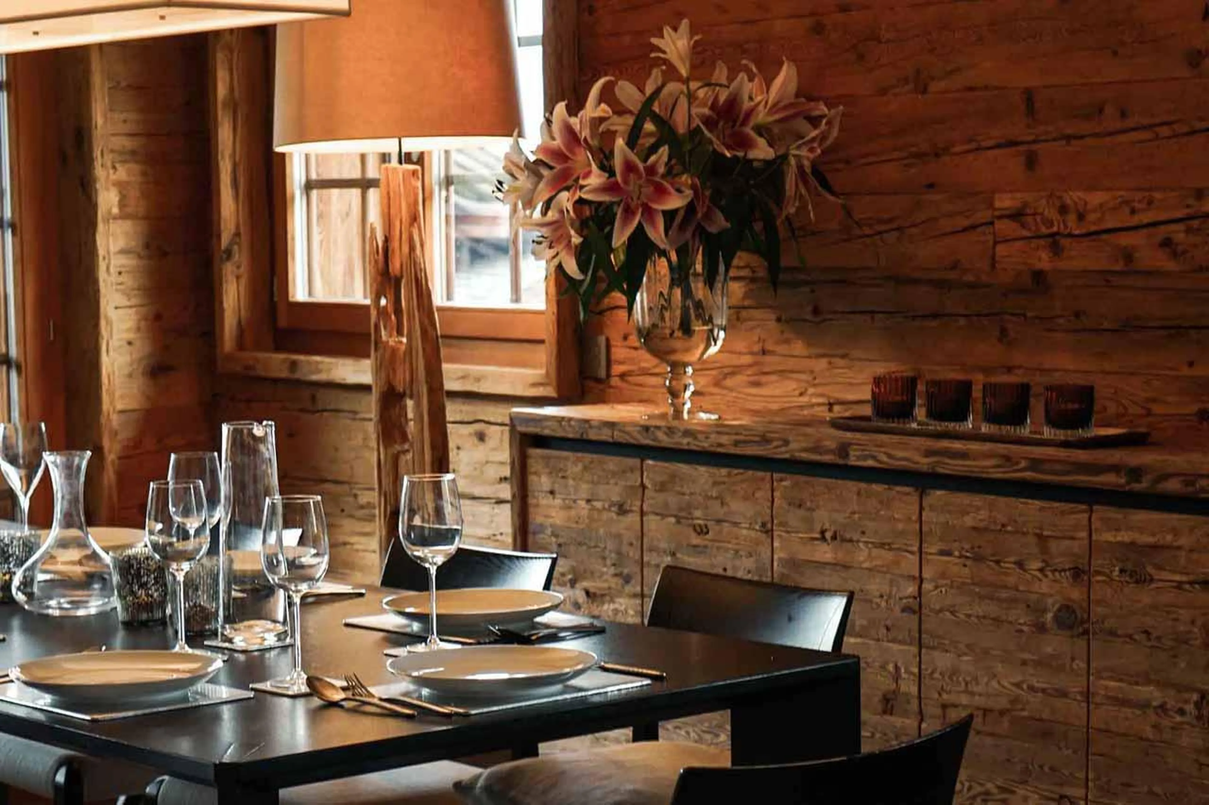 Elegant dining area at La Vallée Blanche in Verbier