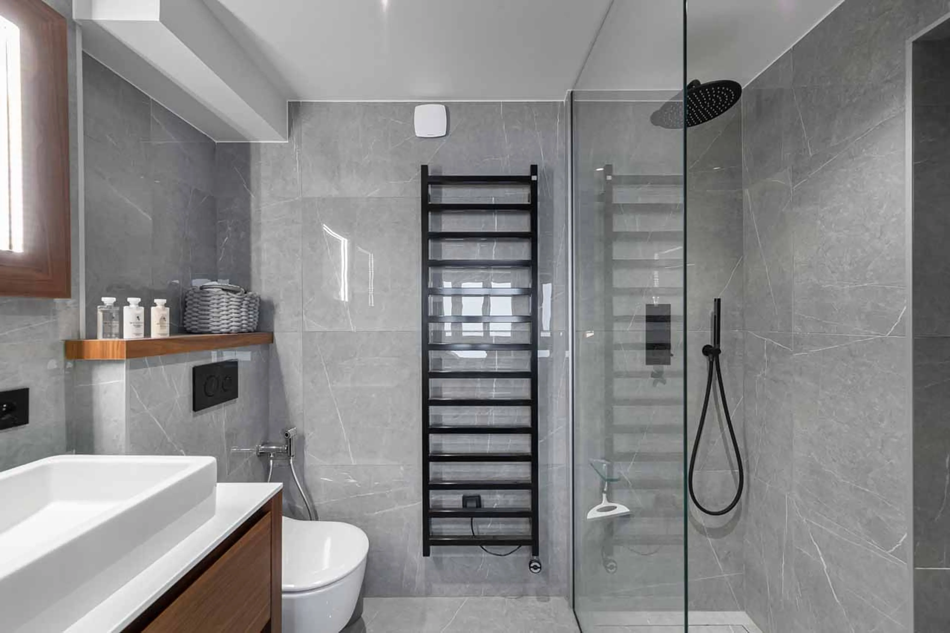 Shower room at Apartment Le Septieme Ciel in Courchevel 1850