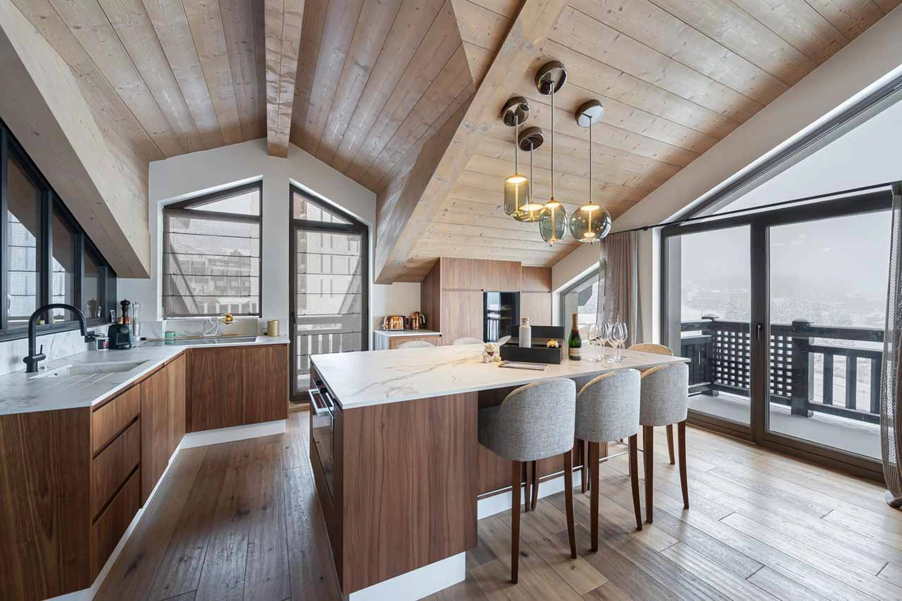Kitchen at Apartment Le Septieme Ciel in Courchevel 1850