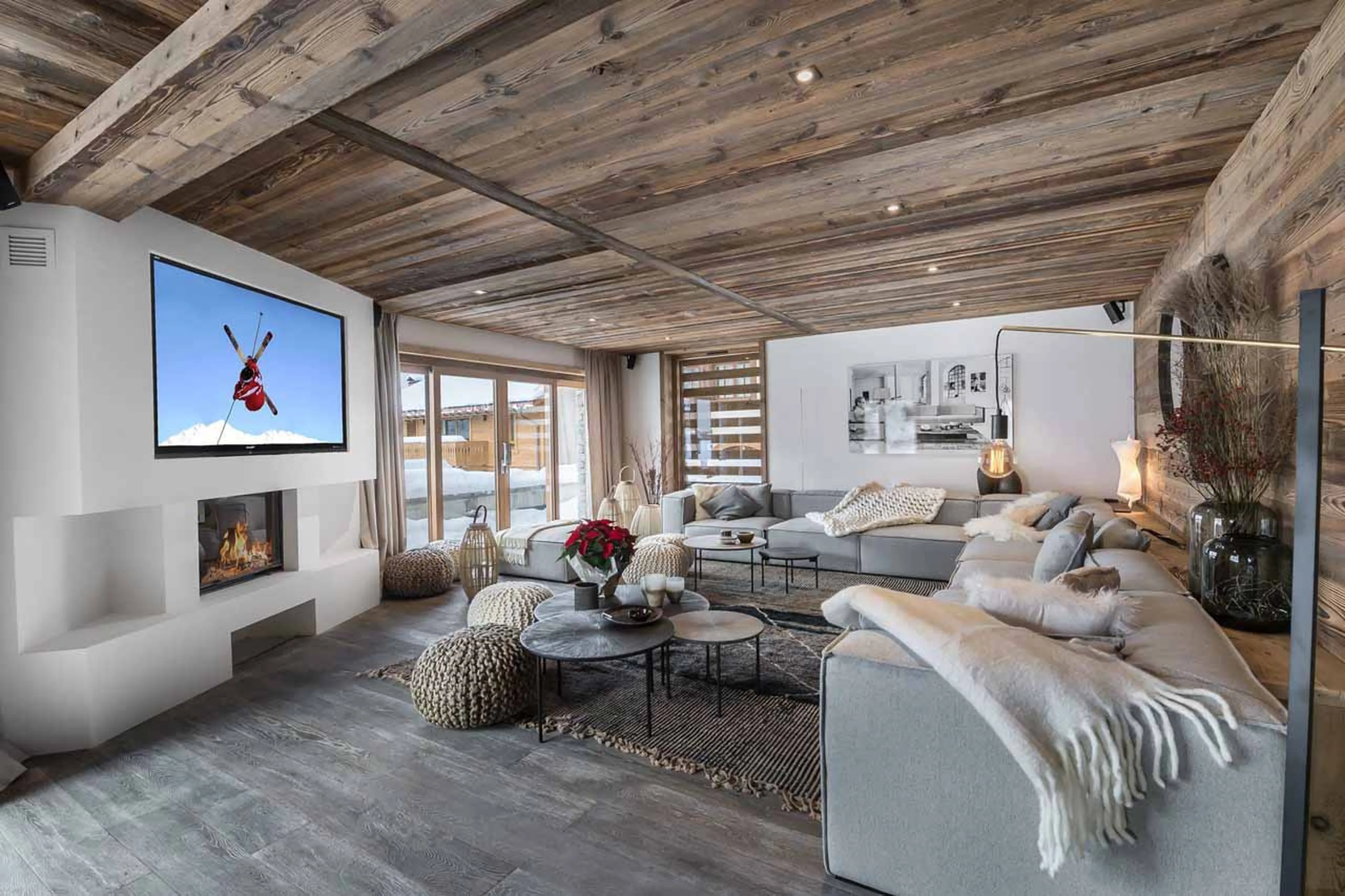 Spacious open plan living area in Apartment Les Belles Alpes 1 in Meribel