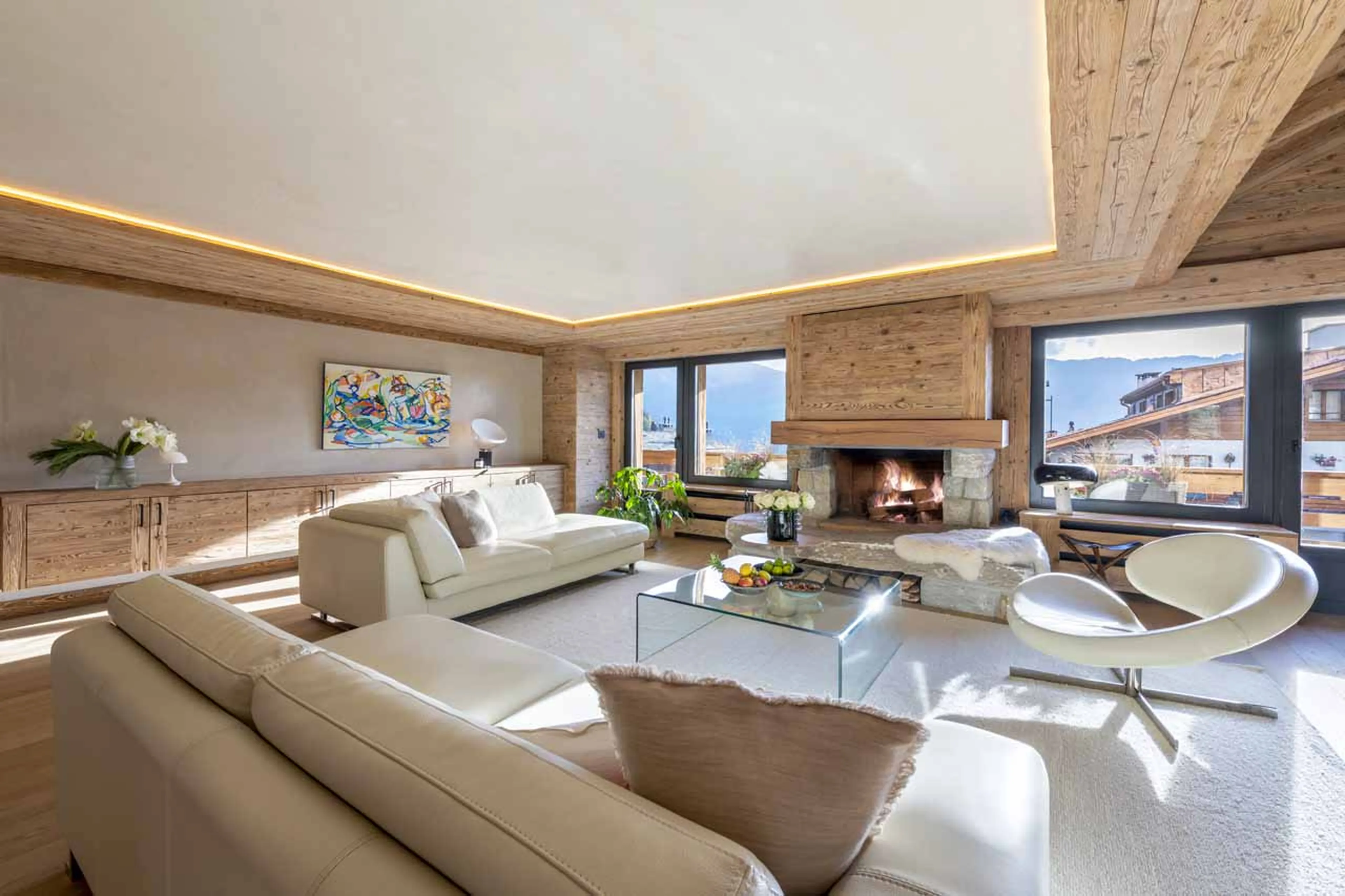 Fireplace in living area at Apartment Madelia in Verbier