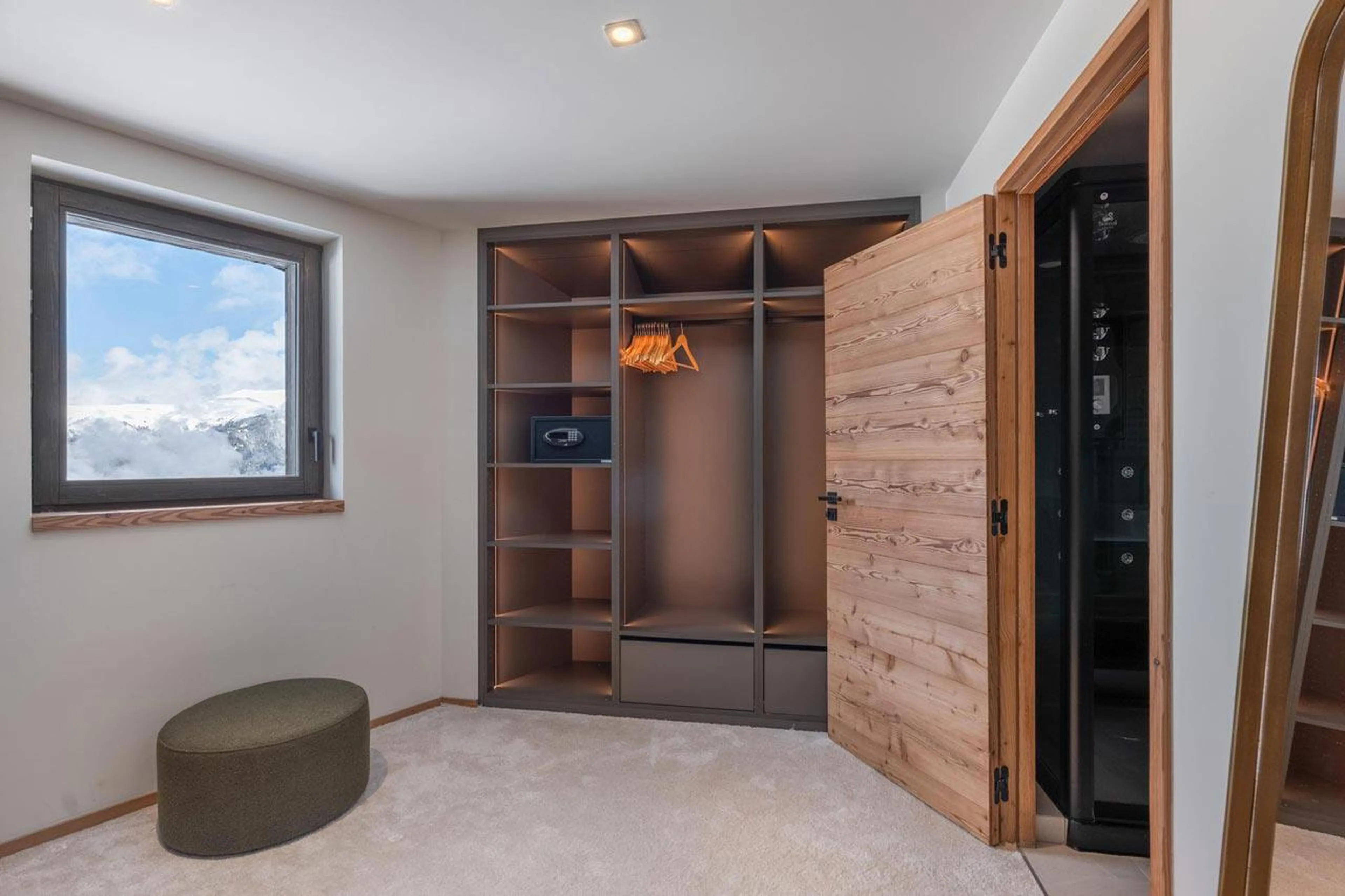 Dressing area in Apartment Mistero in Courchevel 1850