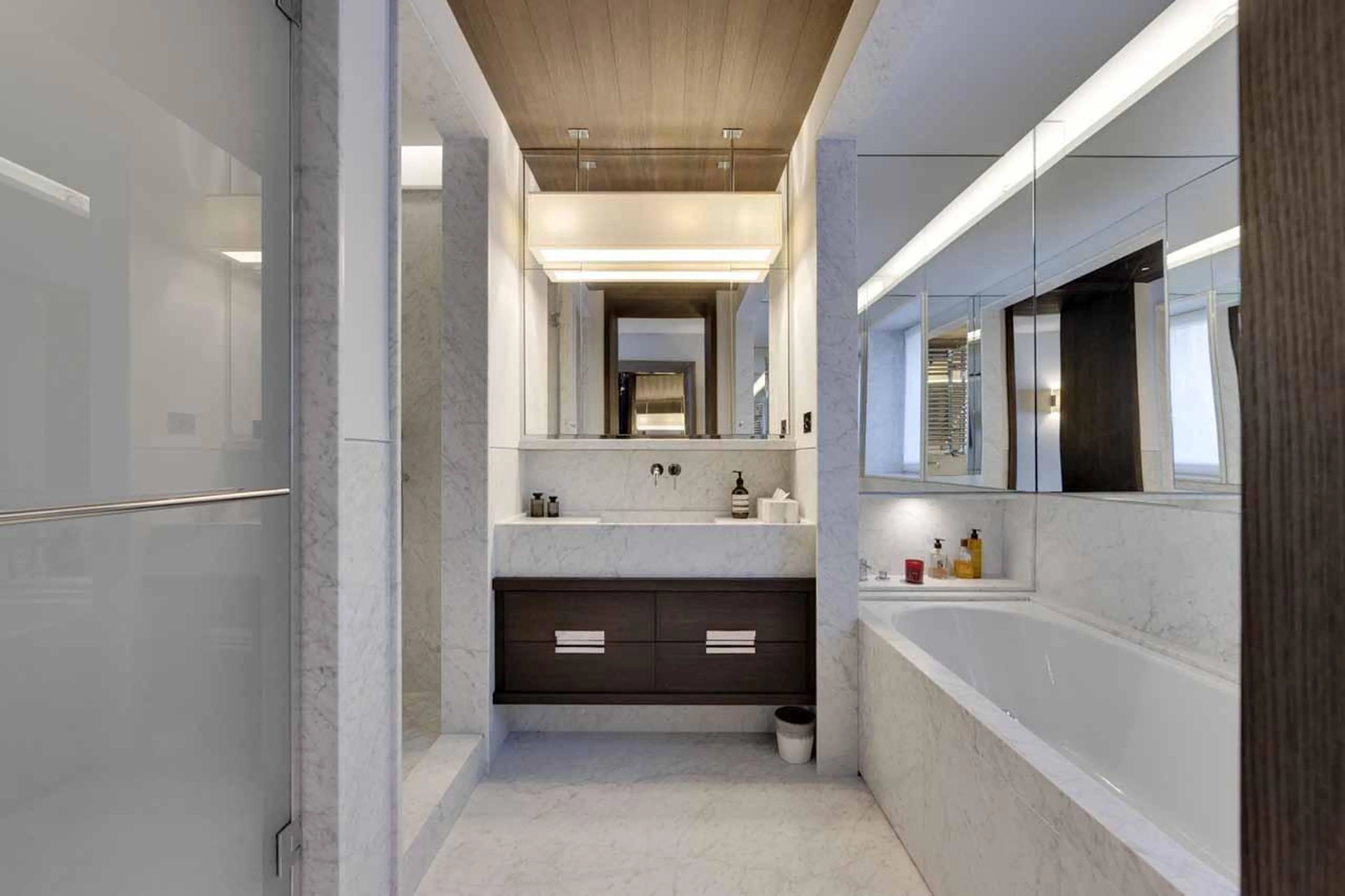 En-suite bathroom in Apartment Ornate, Tignes