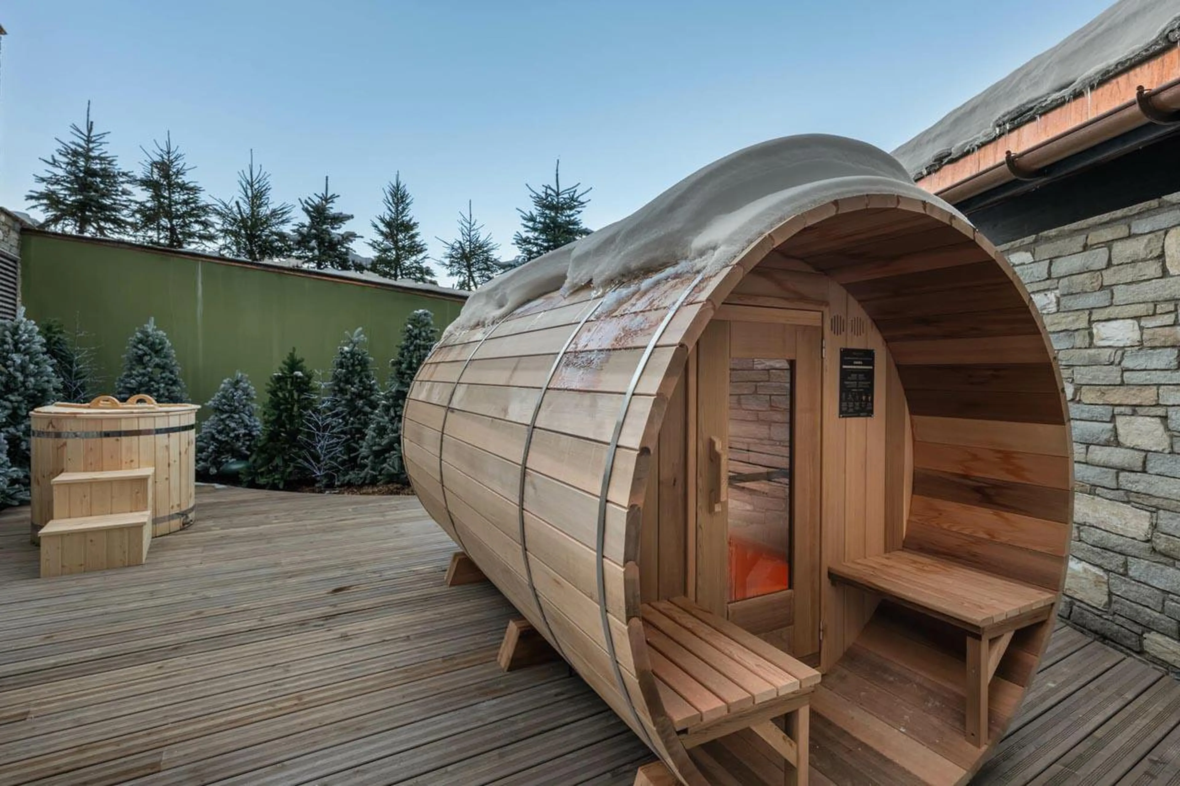 Outside Norwegian sauna at Apartment Oro in Courchevel 1850