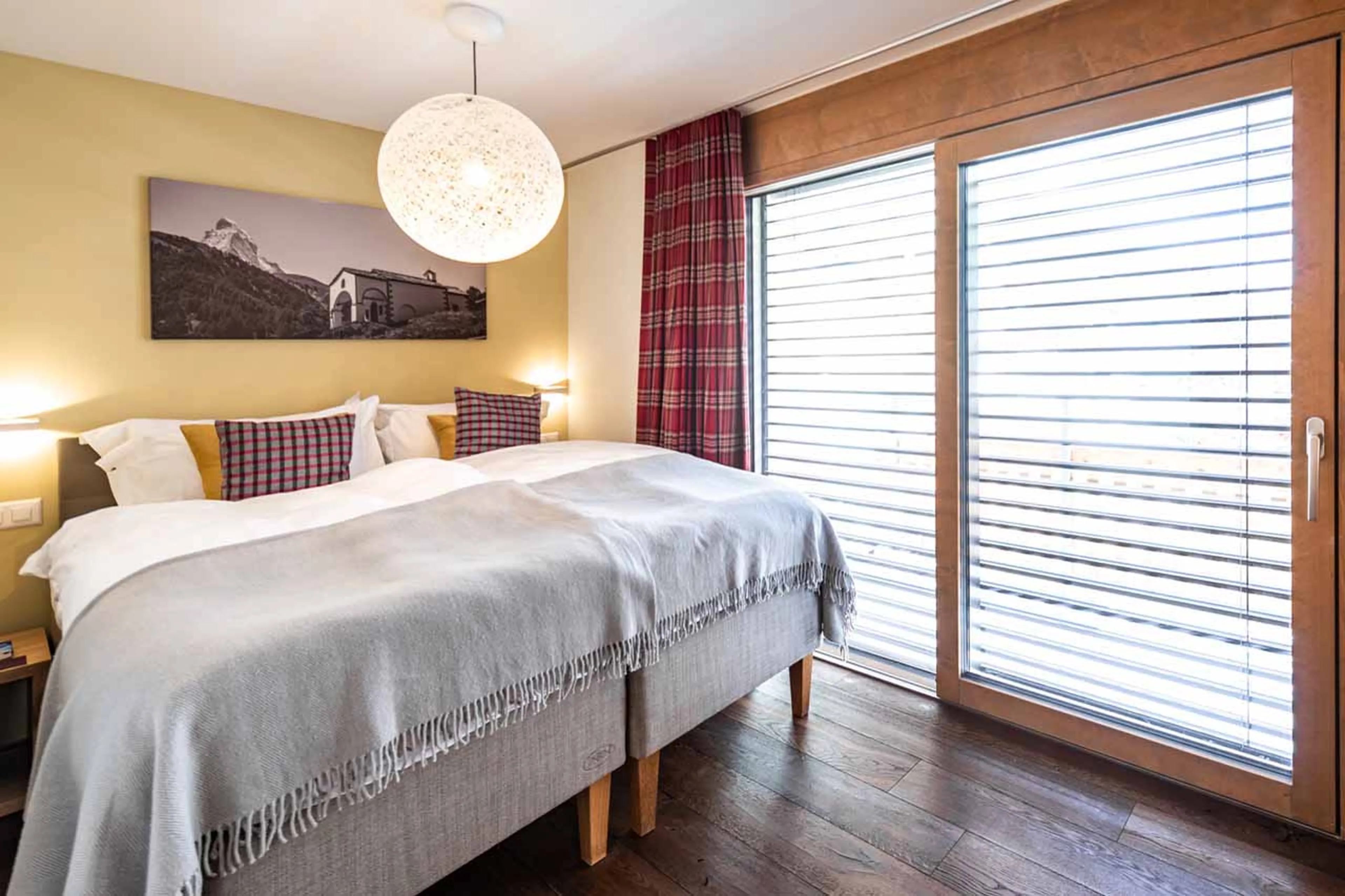 Bedroom two at Apartment Petit in Zermatt