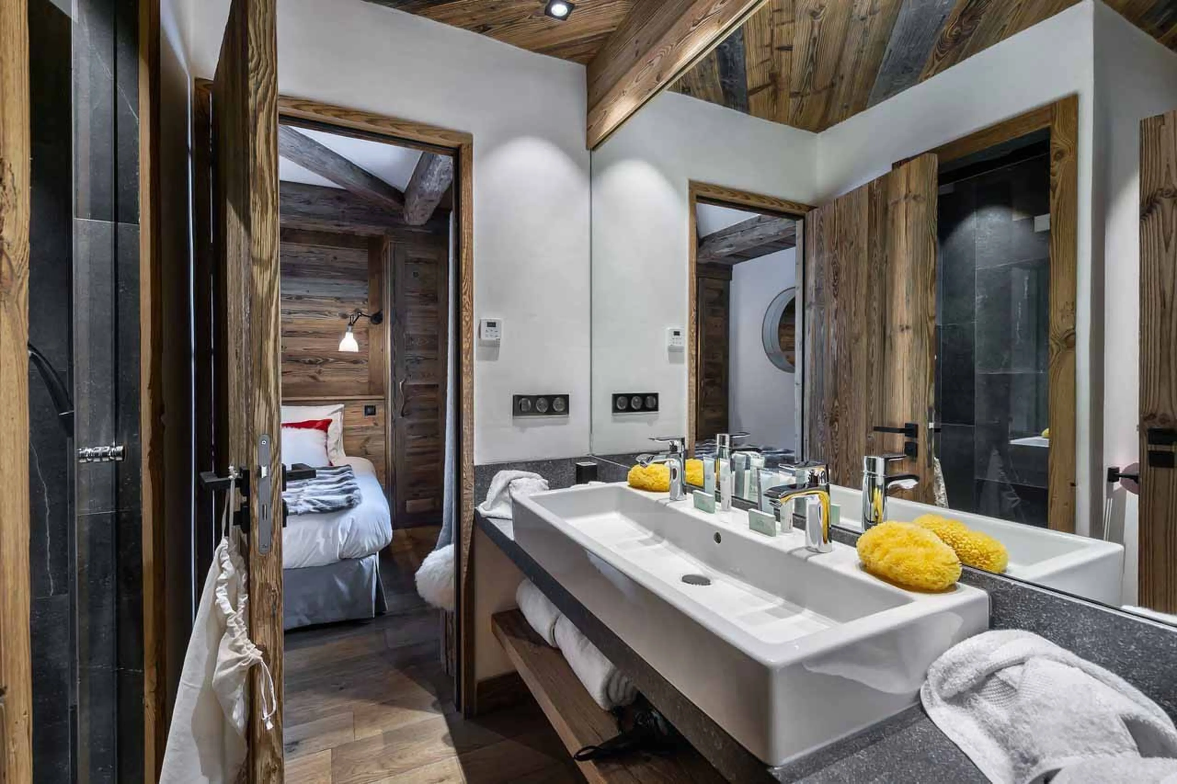 Bathroom four at Apartment Snowy Breeze in Val d'Isere