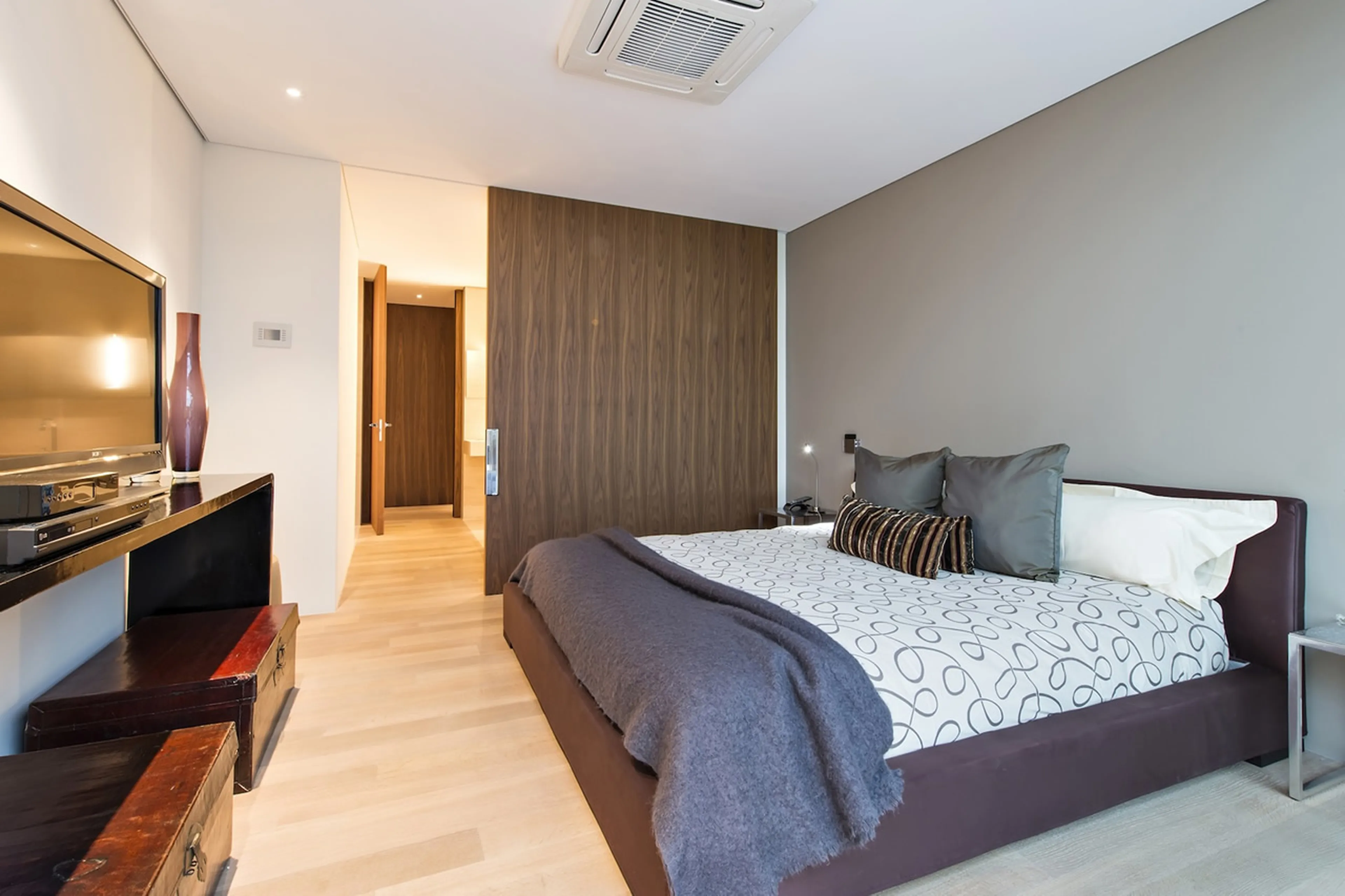 Third double bedroom in The Loft in St Moritz