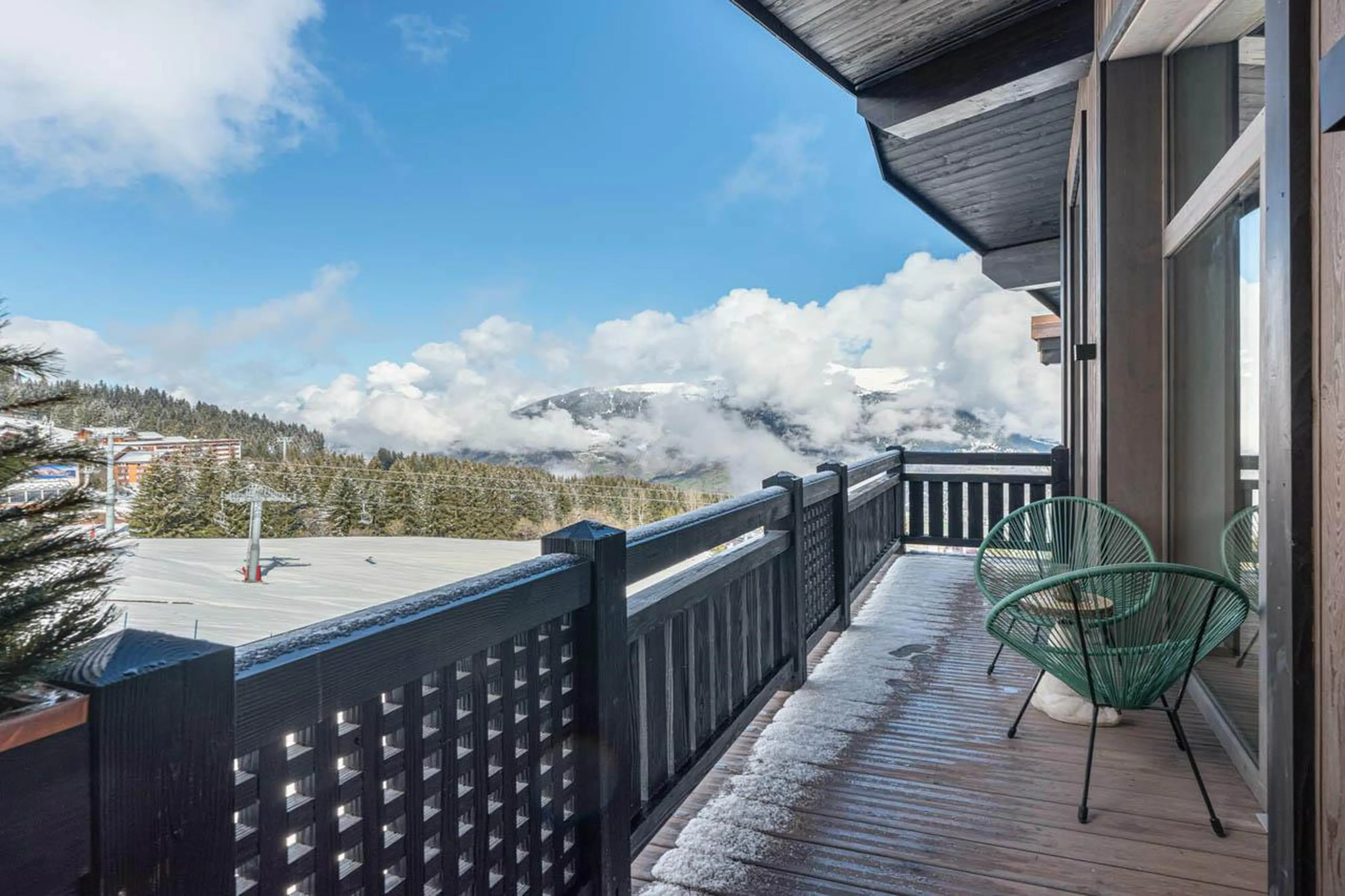 Outdoor seating at Apartment Tintoretto in Courchevel 1850
