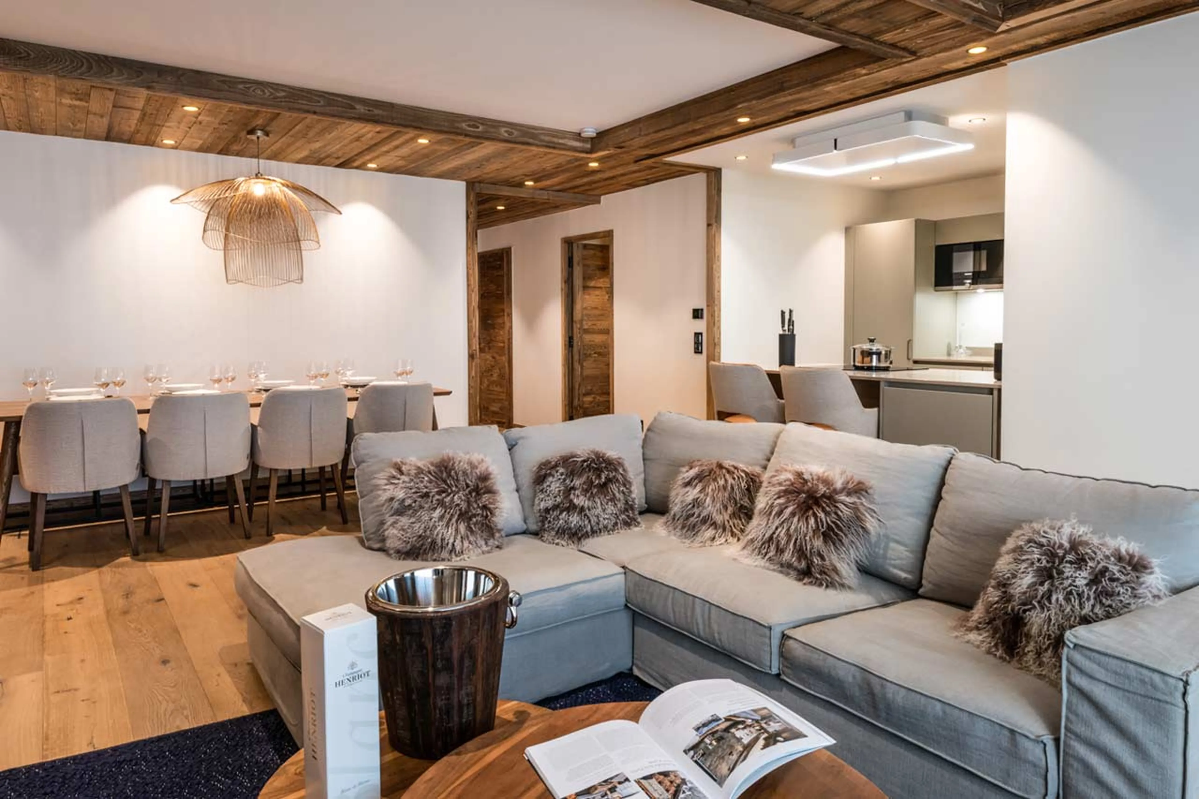 Comfortable sofas in Apartment Vail Lodge A01 in Val d'Isere