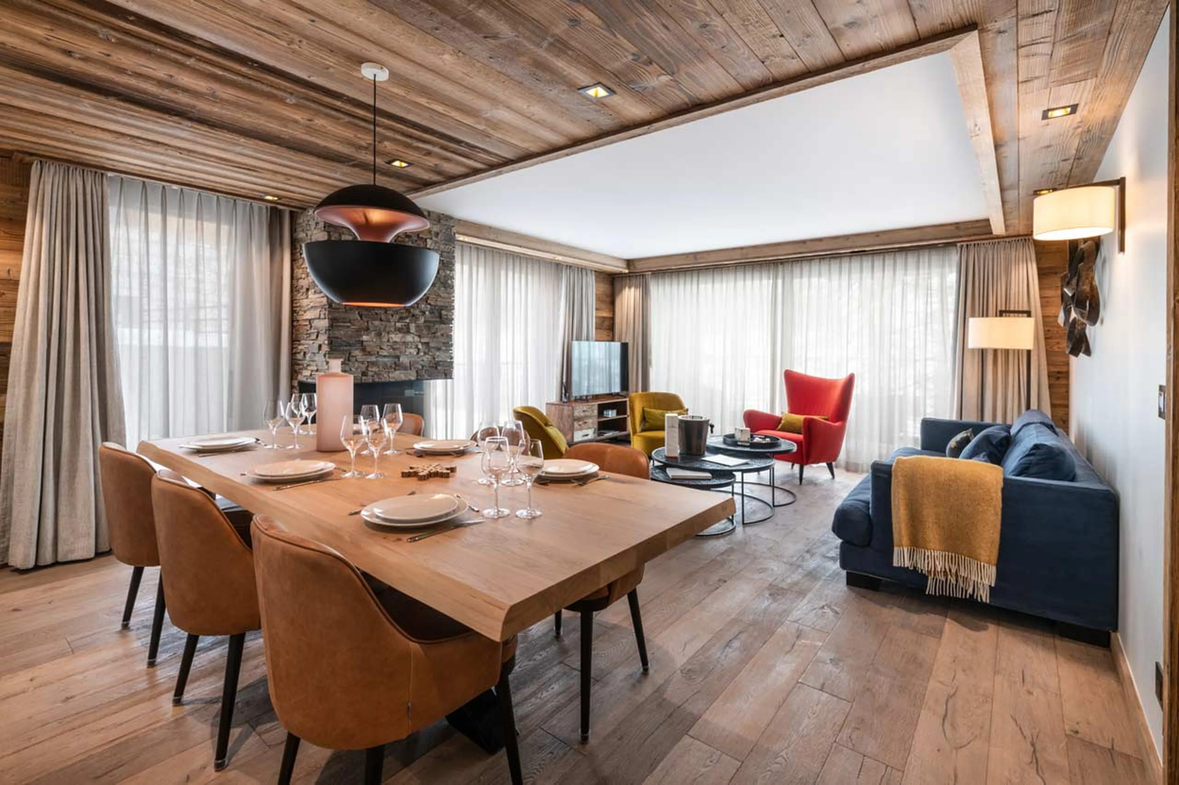 Open-plan living area of Apartment Vail Lodge A22 in Val d'Isere