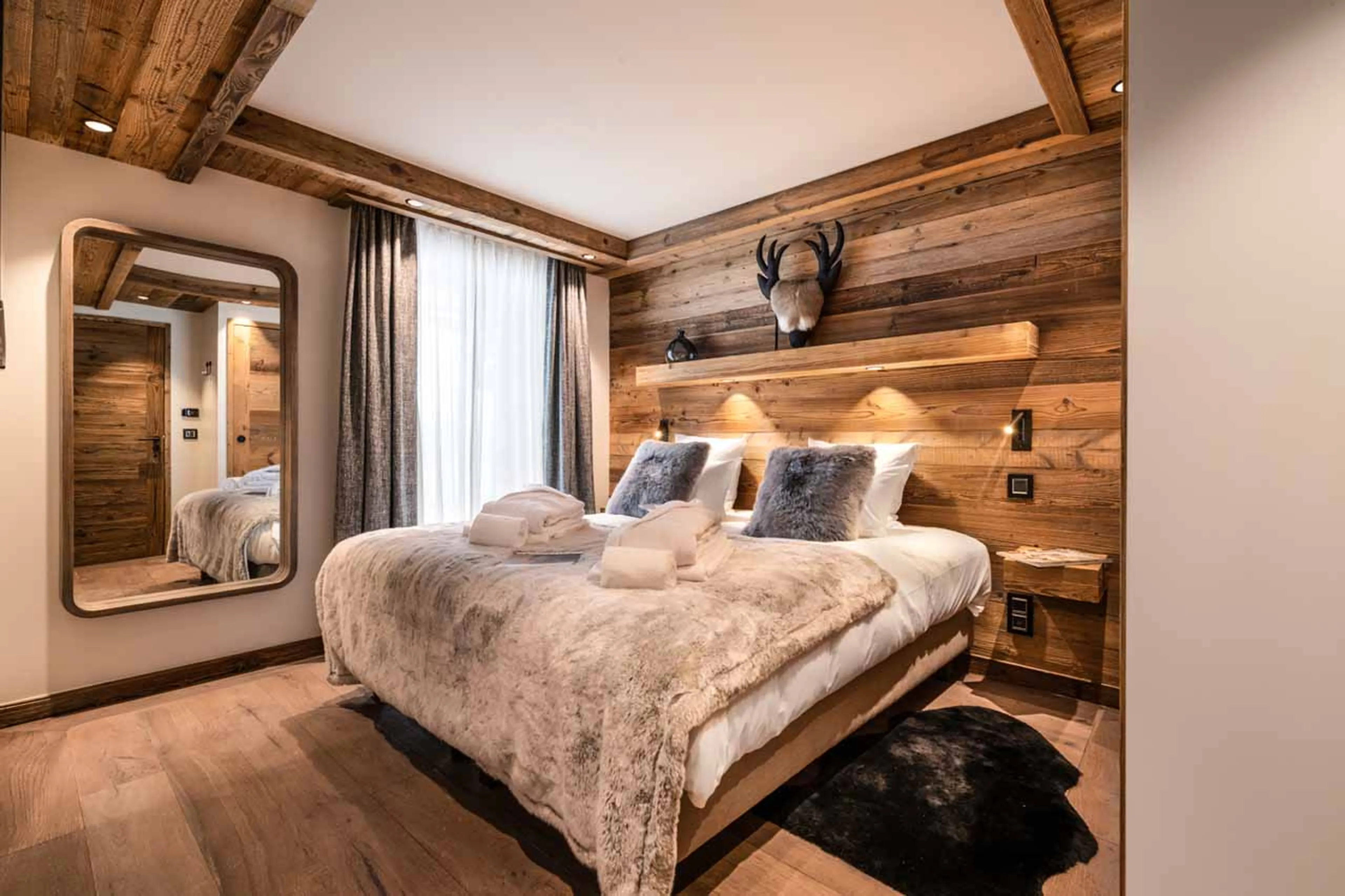 Bedroom 4 at Vail Lodge Apartment B12, Val d'Isere