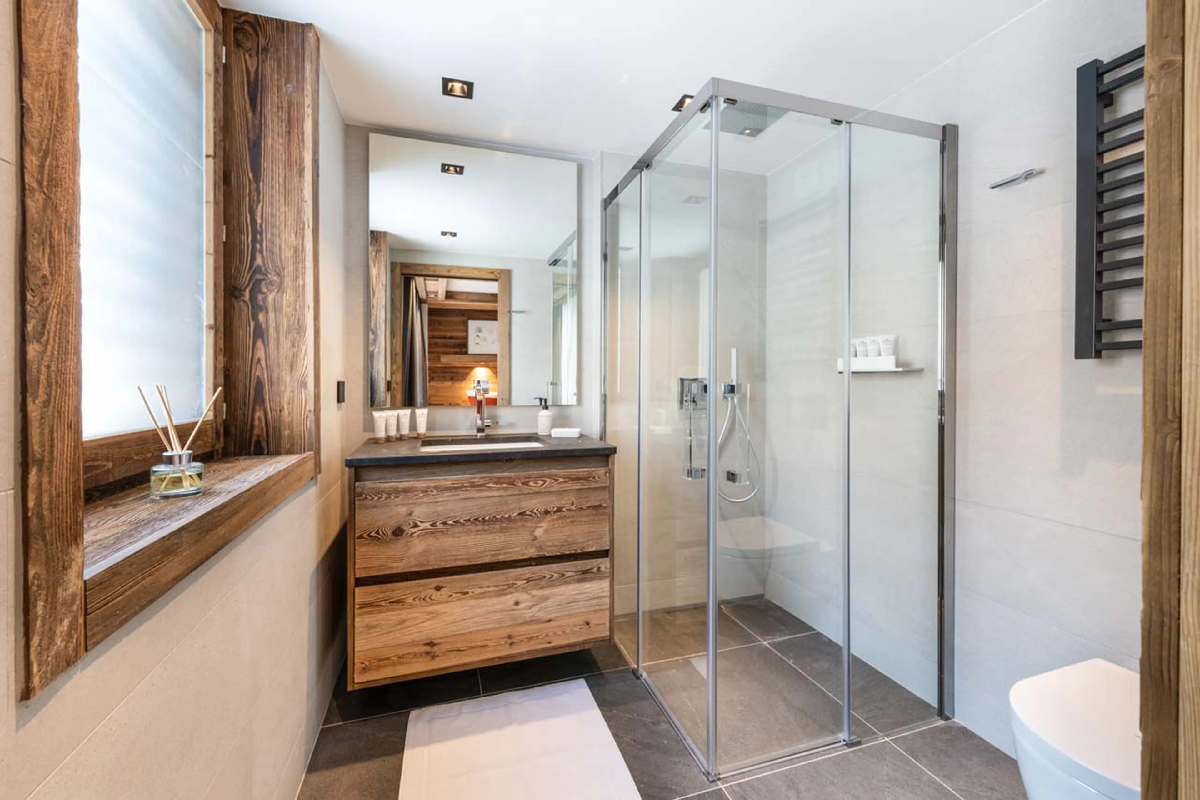 Shower room two at Apartment Vail Lodge B32 in Val d'Isere
