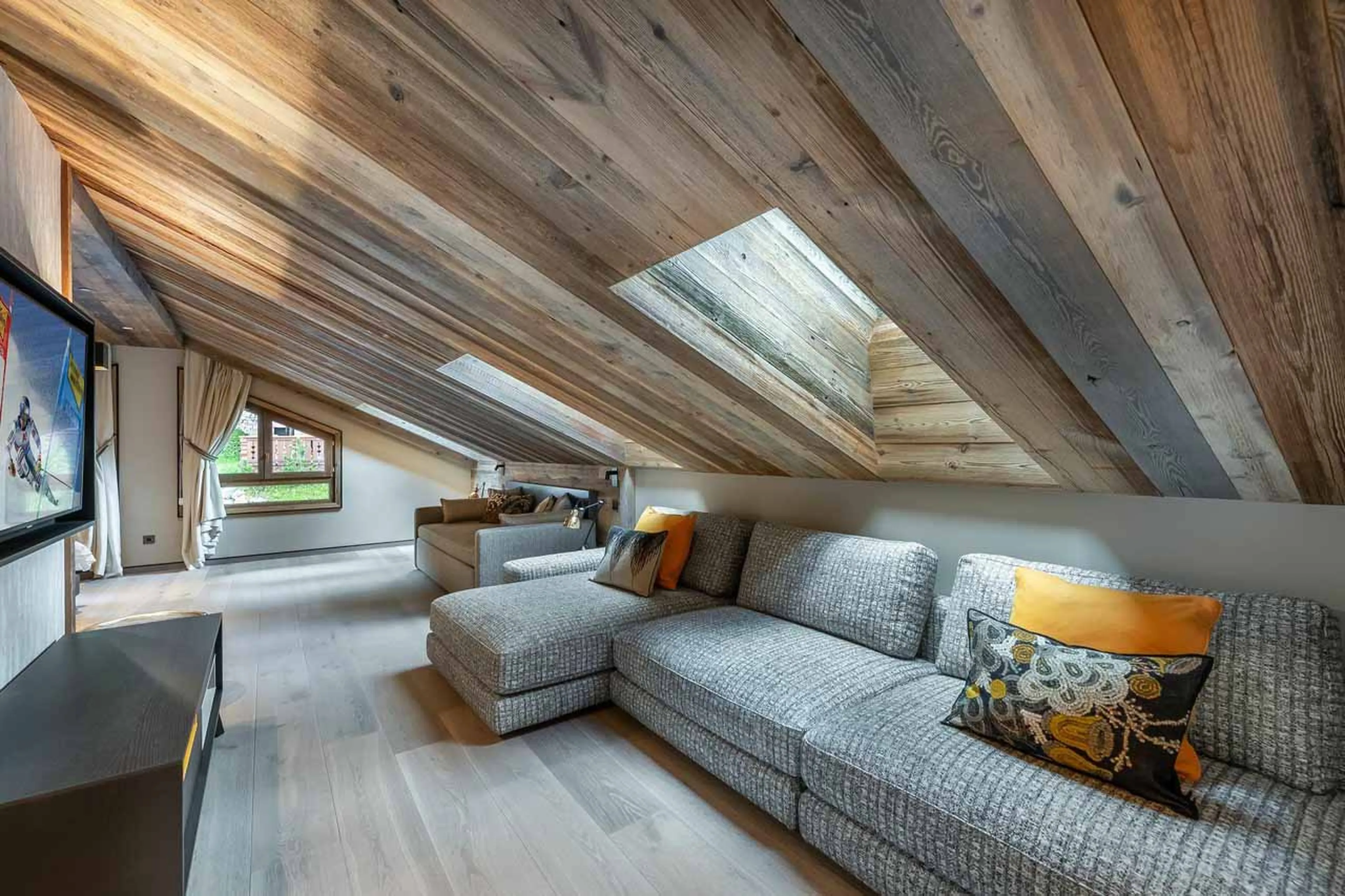 TV corner at Apartment Village de l'Orée 405 in Meribel