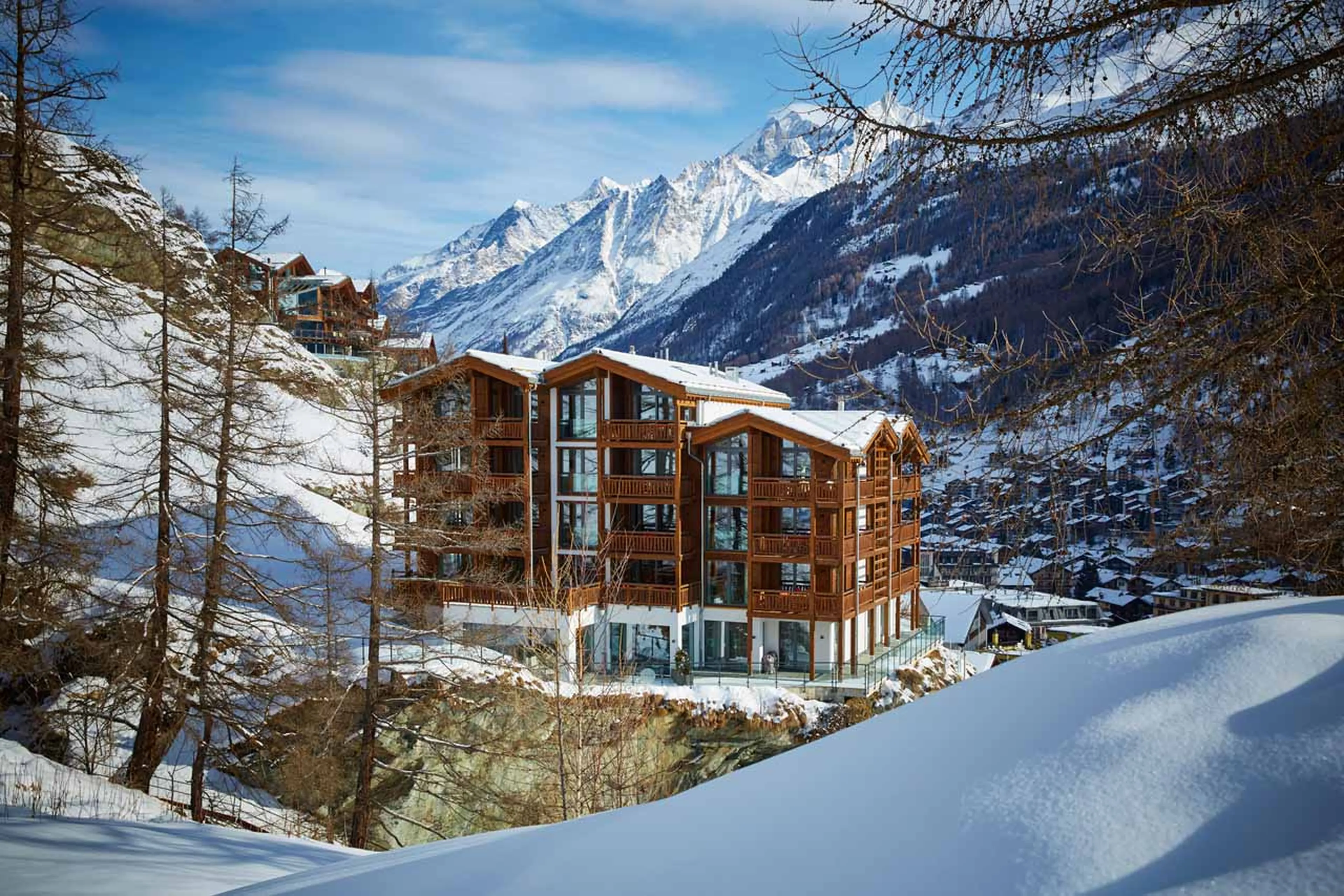 Exterior of La Vue Residences in Zermatt