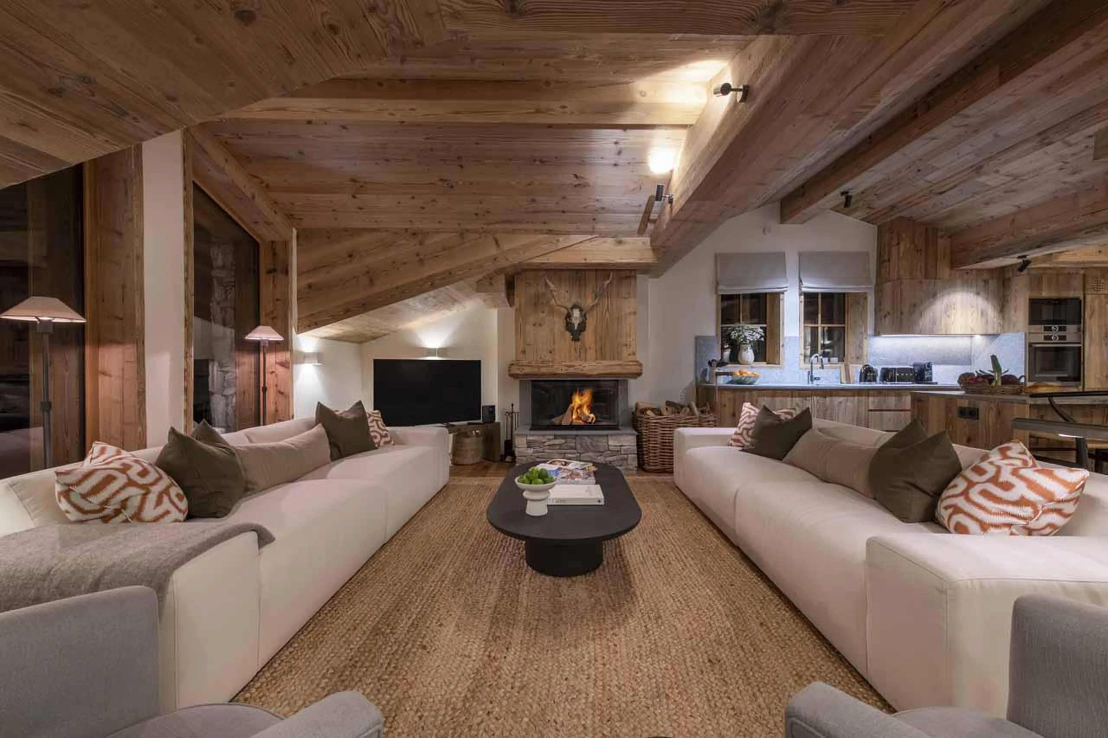 Cosy fireplace in Arolay Penthouse, Val d'Isere