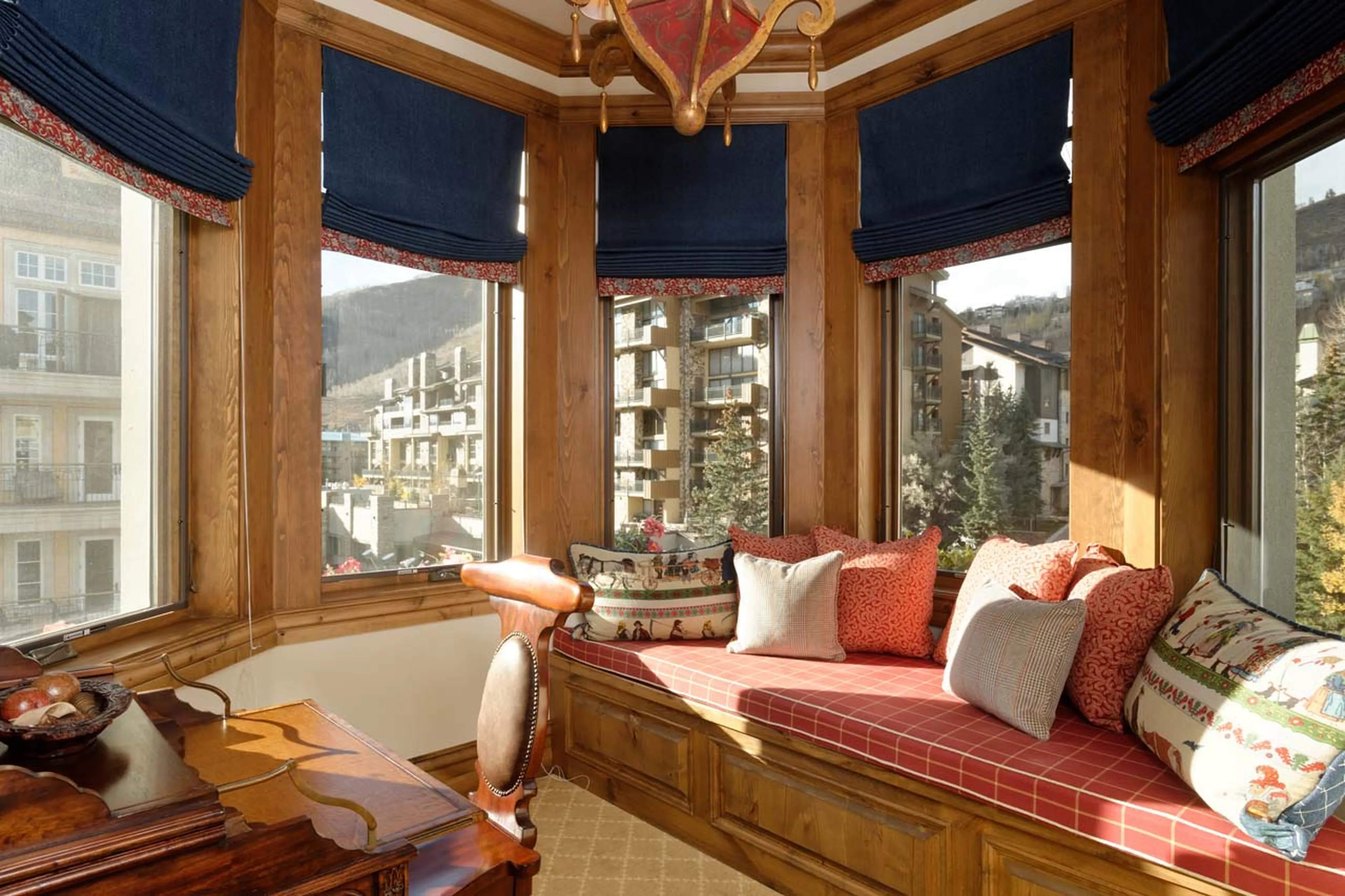 Turret window seat at Arrabelle Retreat in Vail
