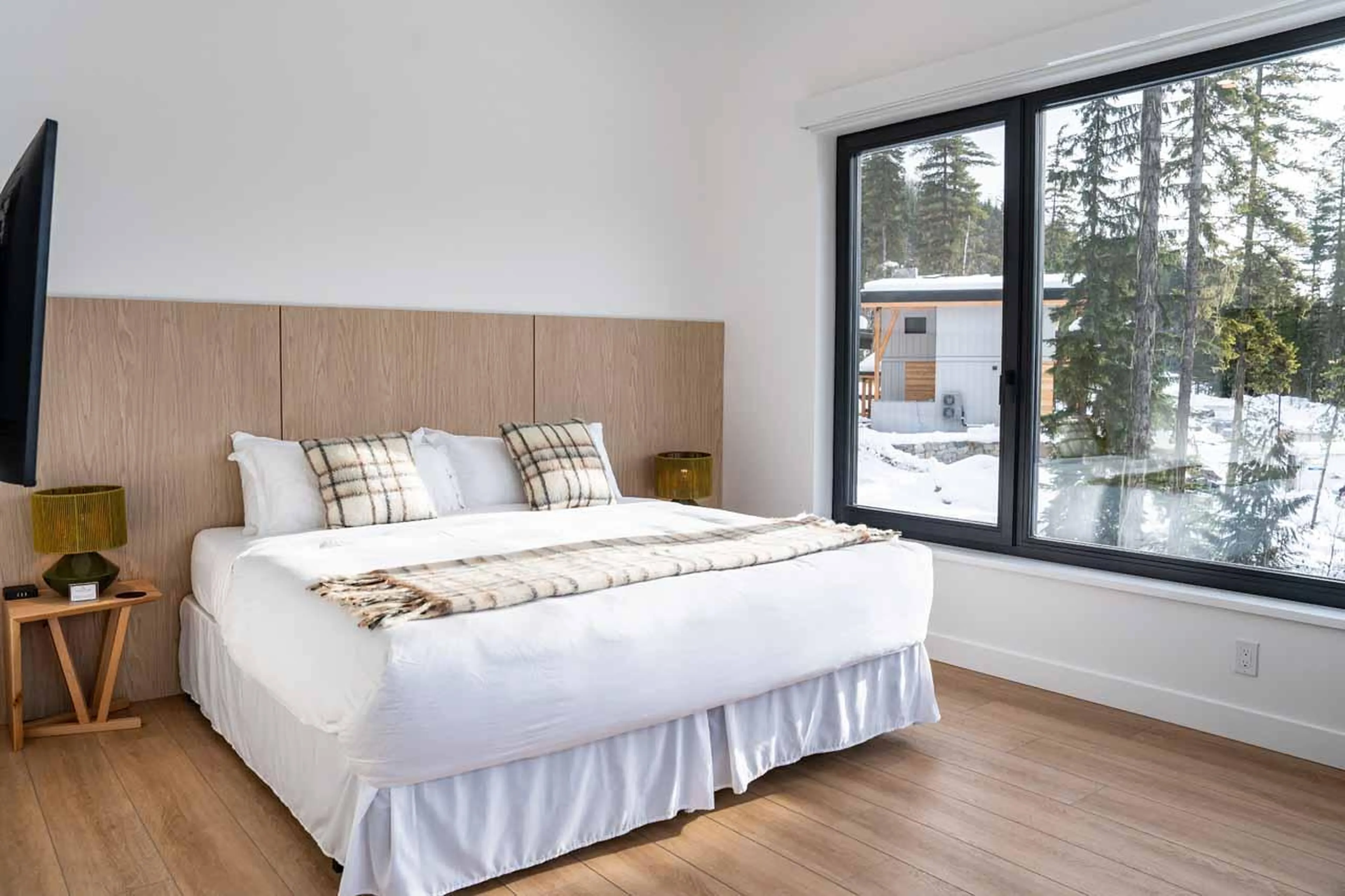 Carefully curated room with option for King/double setup at Arrowhead Lodge in Revelstoke