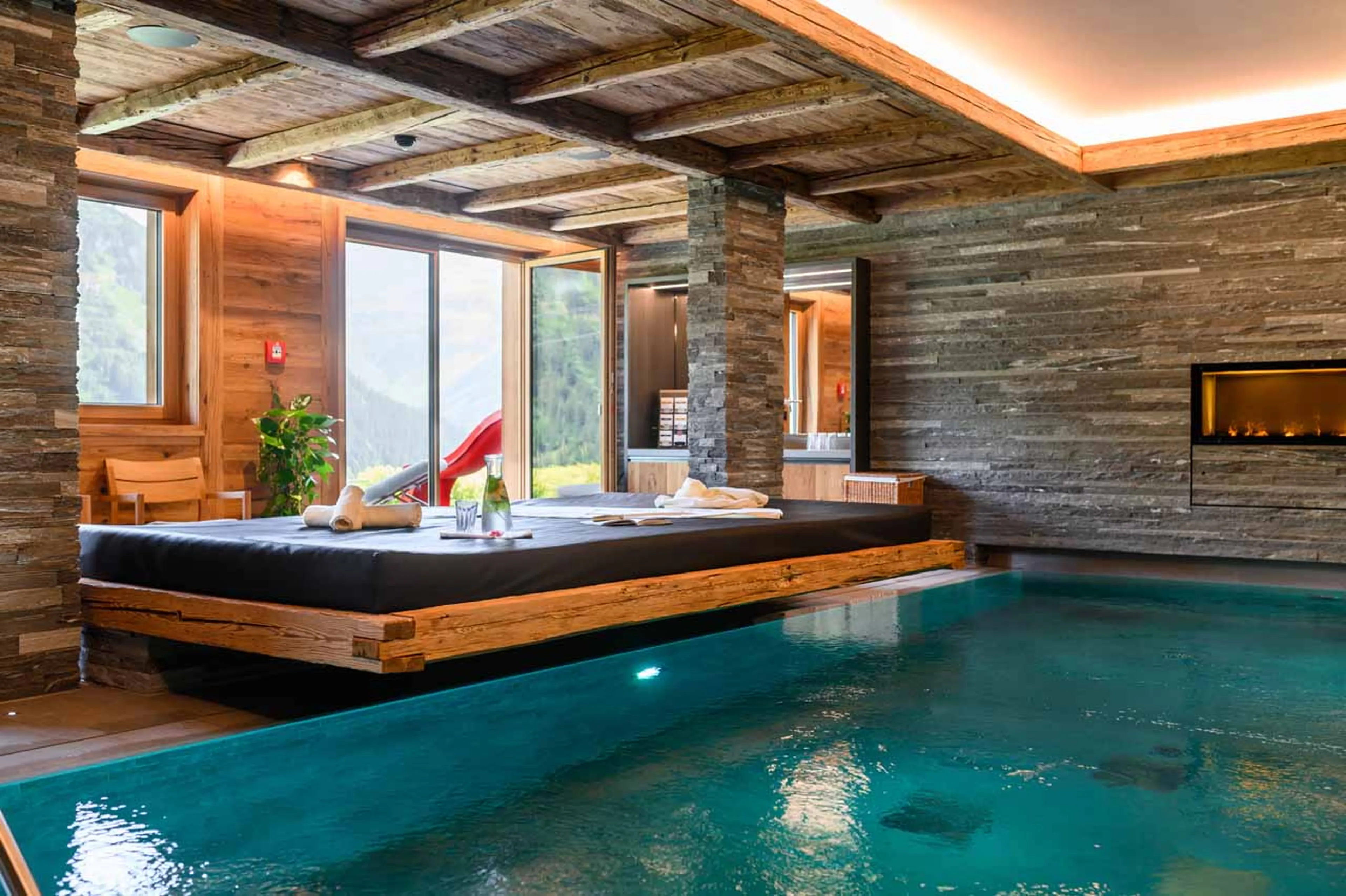 Pool at Chalet Arula 2 in Lech in summer