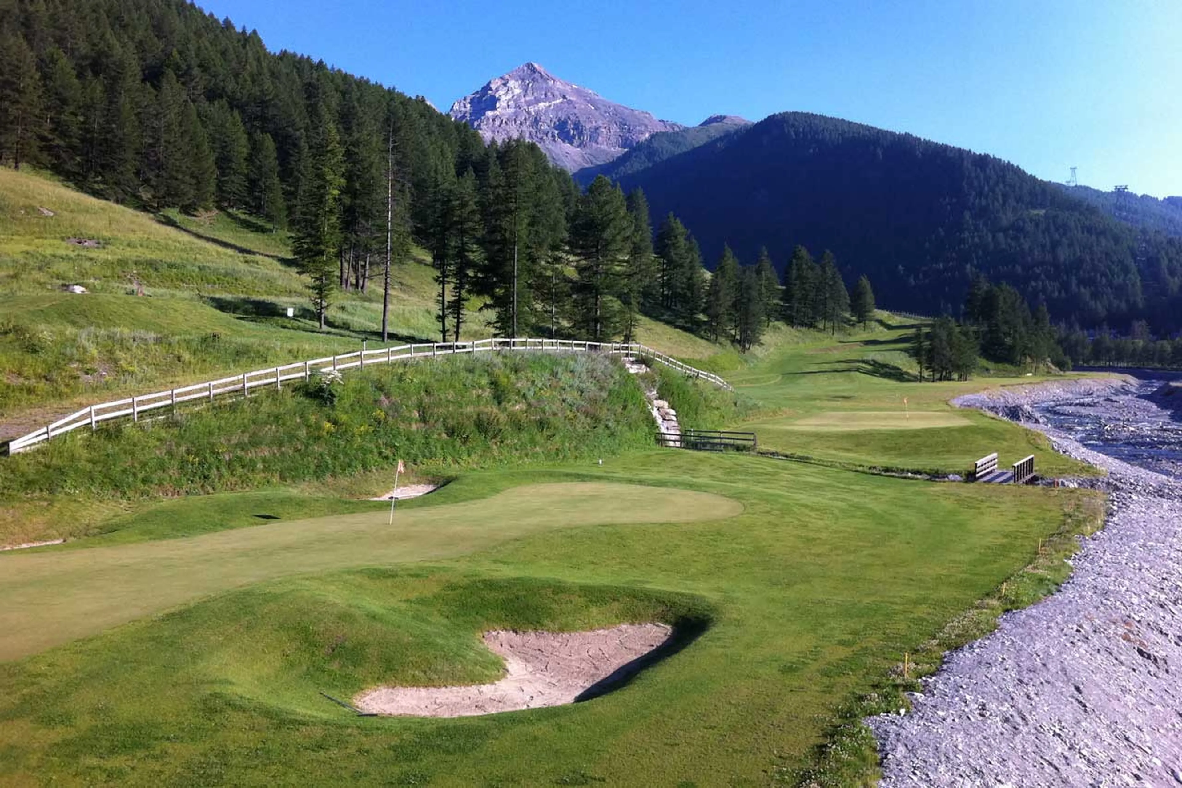Prageleto golf course at Baita 1697 in Piedmont