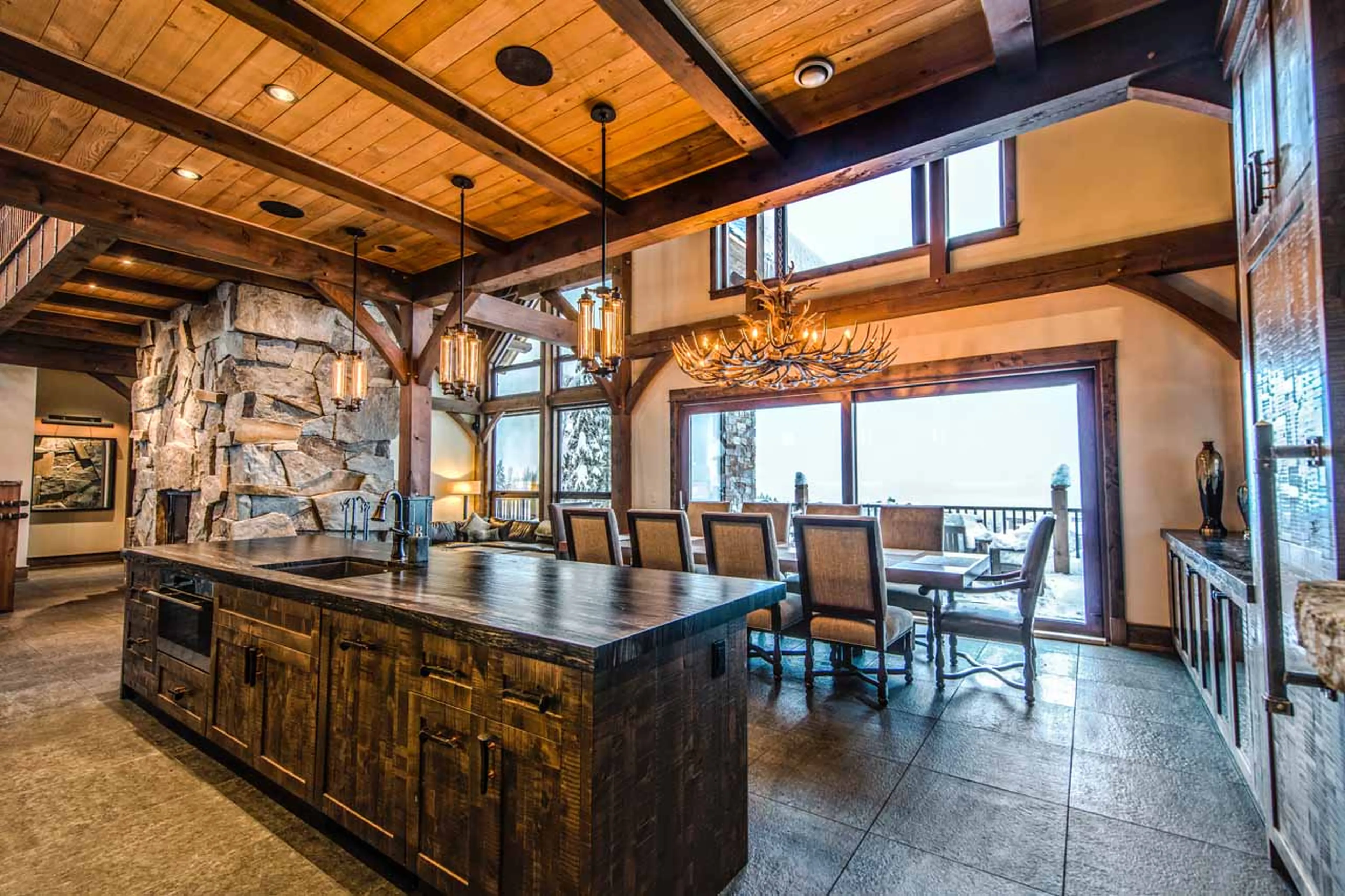 Dining area at Bison Lodge in Revelstoke