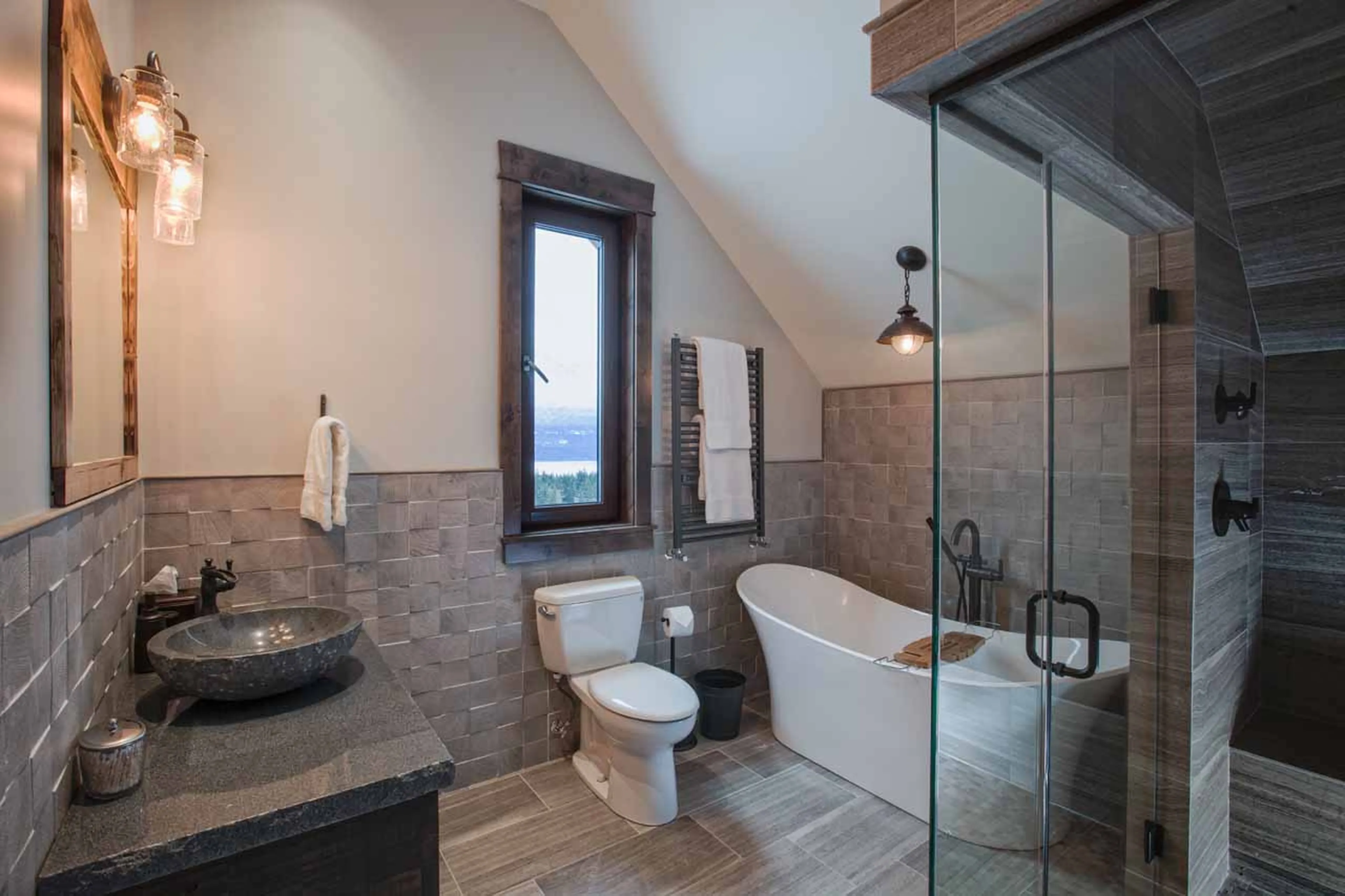 Bathroom two at Bison Lodge in Revelstoke