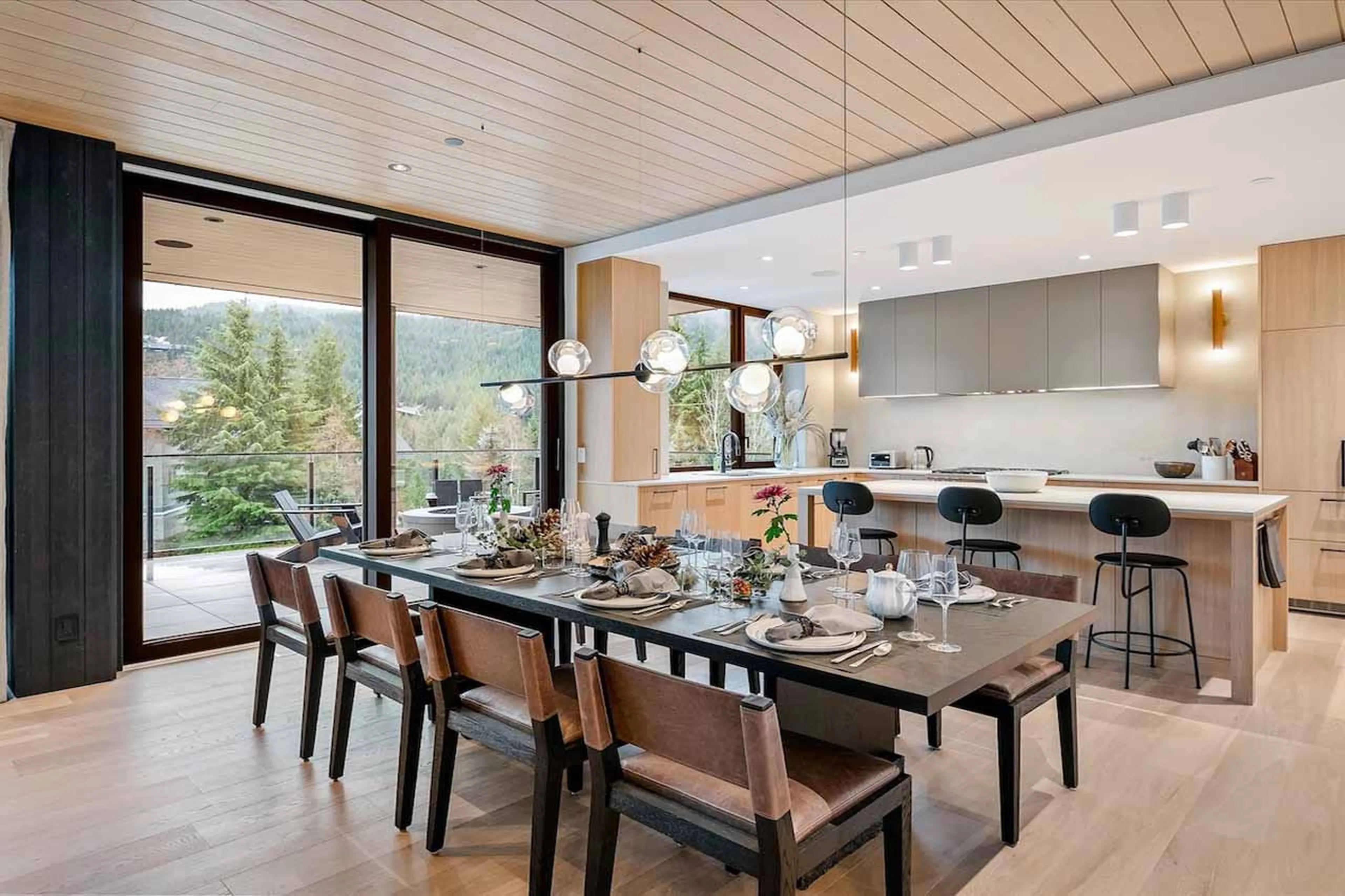 Dining area at Blueberry Hill Retreat in Whistler