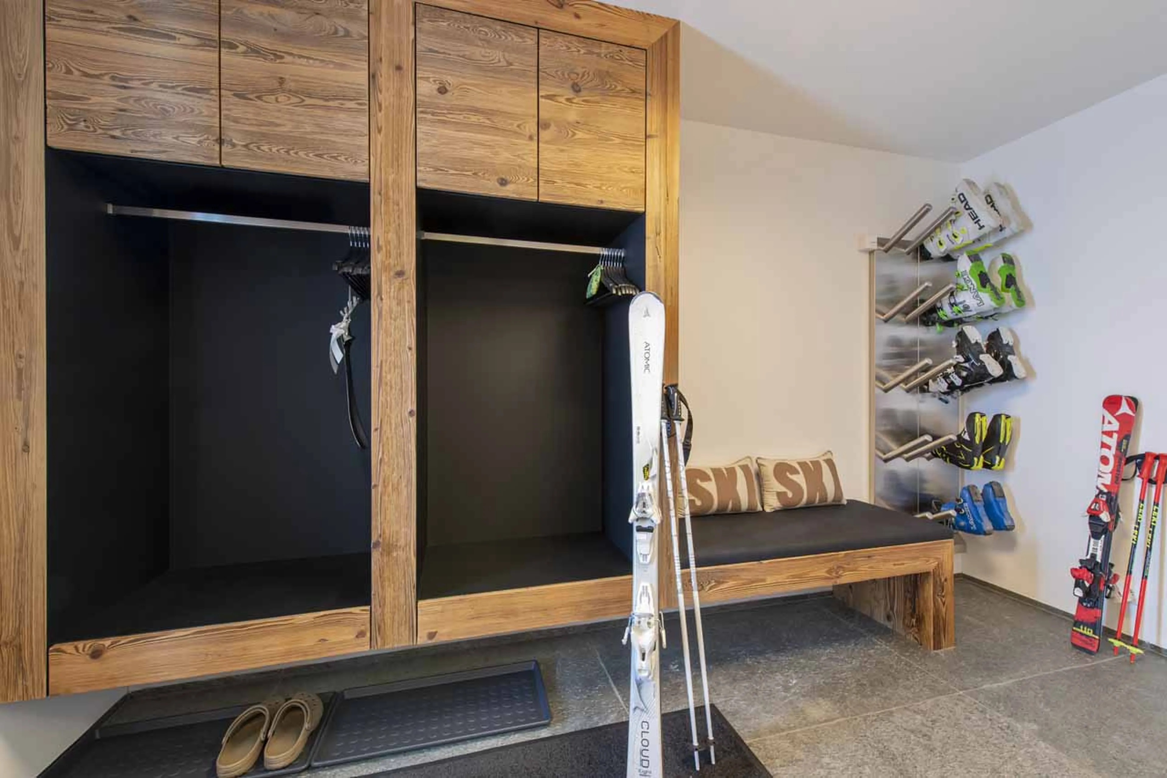 Ski room storage at  Jakobshorn in Bortji Estate in Davos