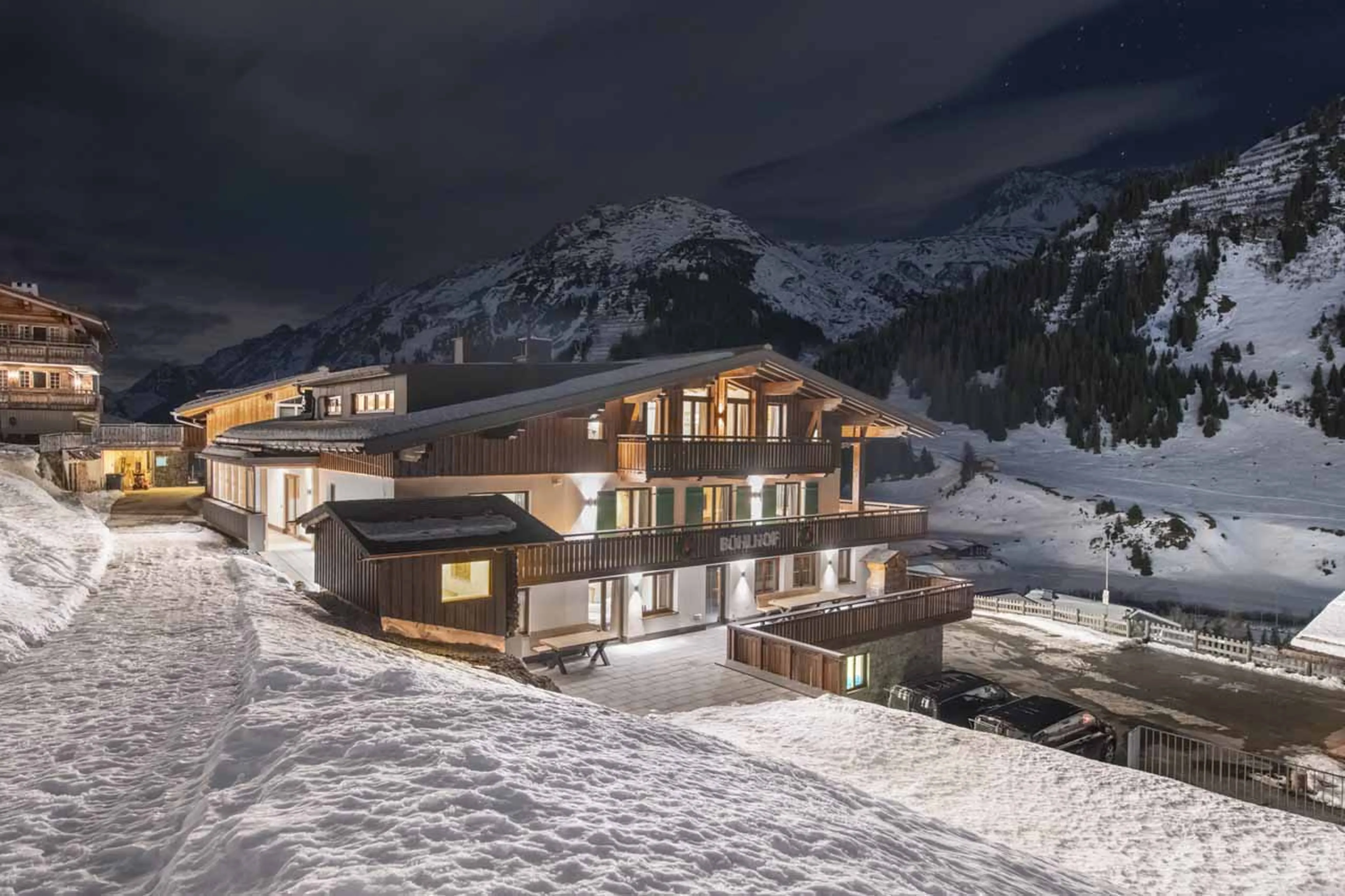 Exterior of Buhlhof Penthouse in Lech