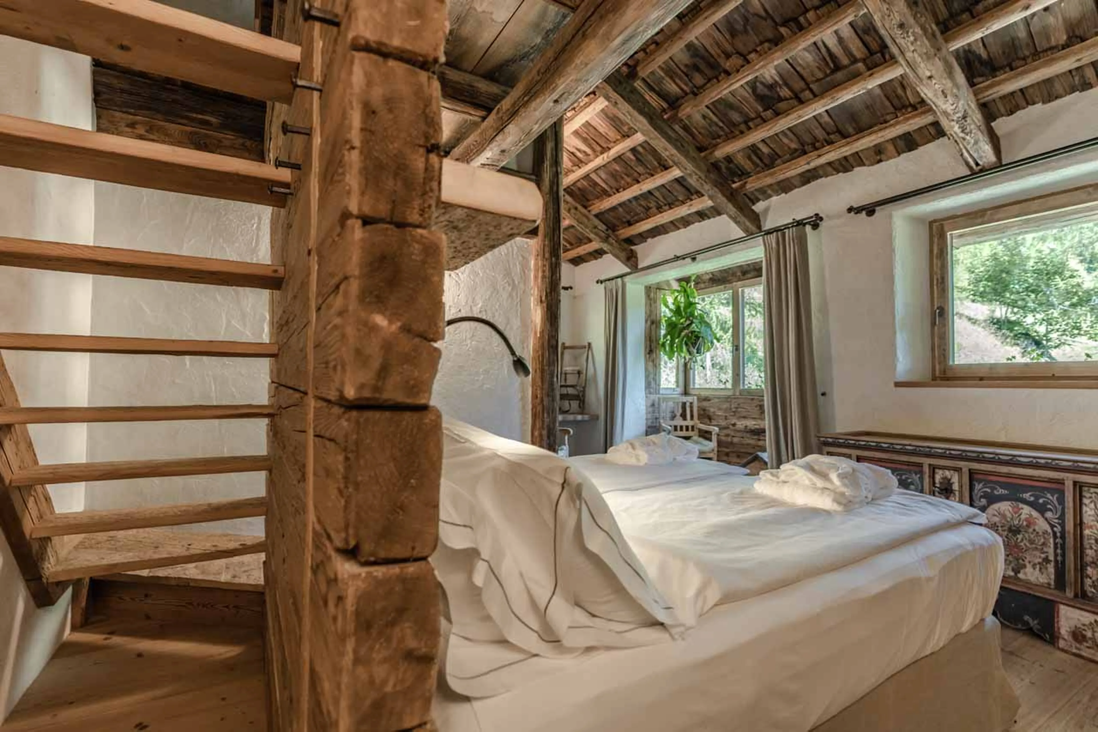 Bedroom three staircase at Cesa del Louf in Arabba