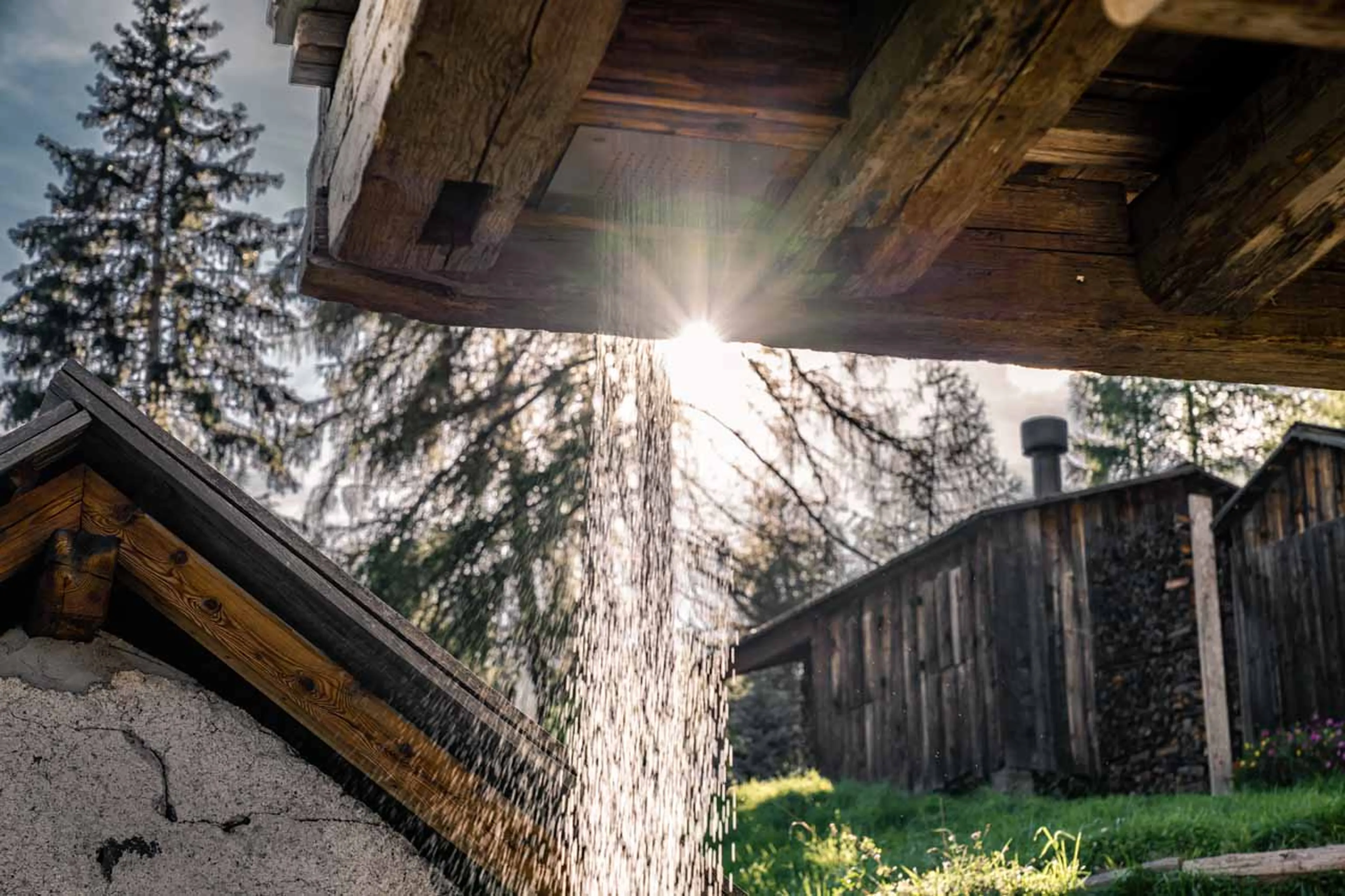 Outdoor shower at Cesa del Louf Maso in Arabba