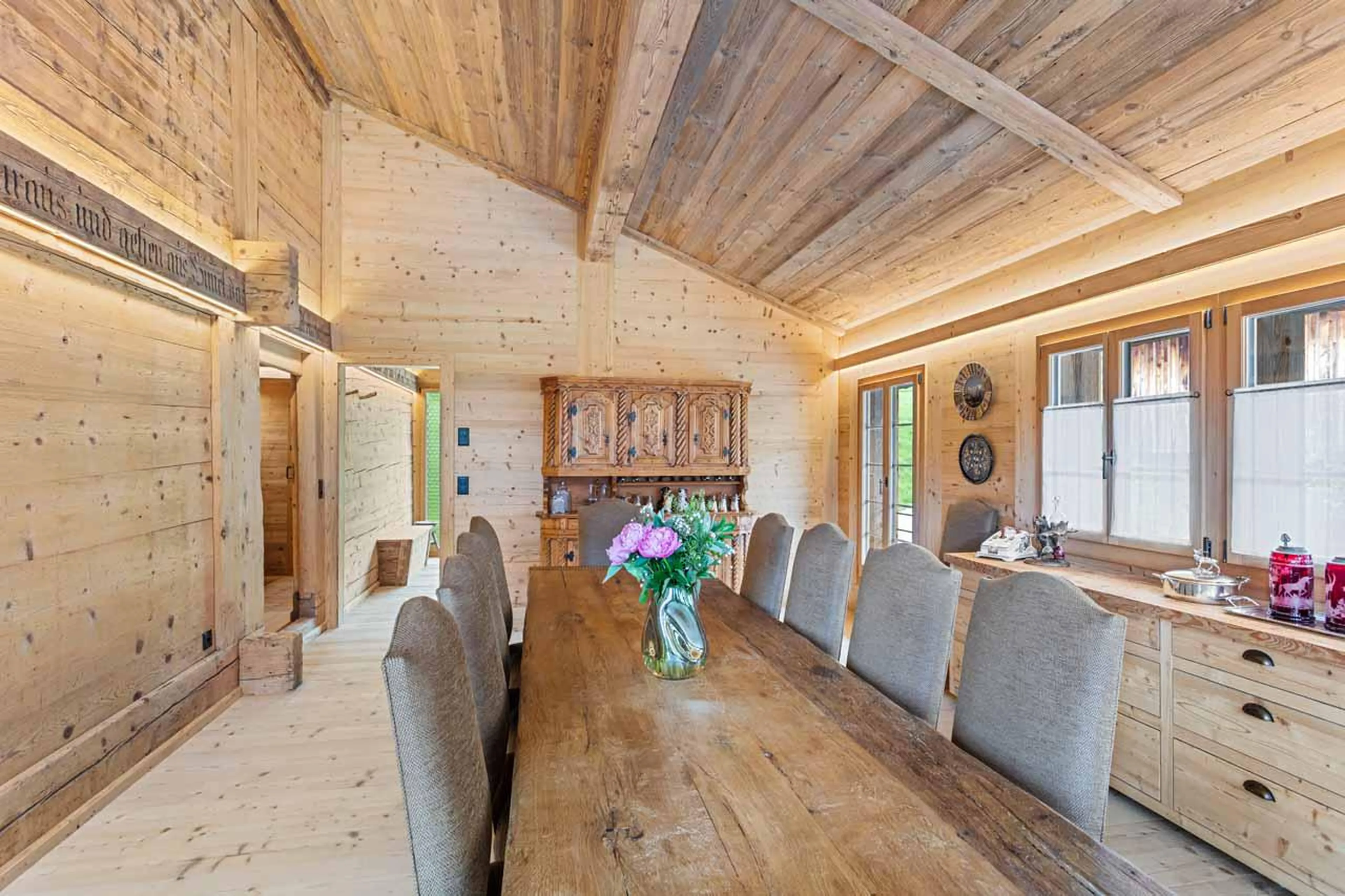 Dining room in Chalet 1808, Gstaad