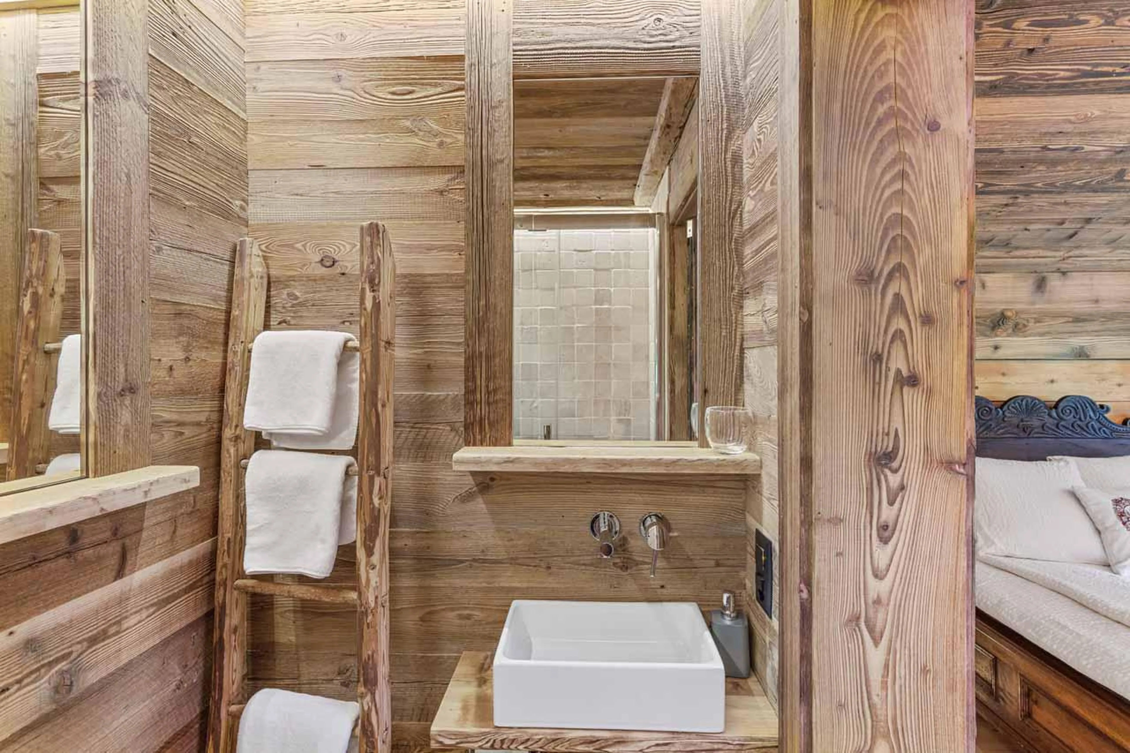 En-suite in Chalet 1808, Gstaad