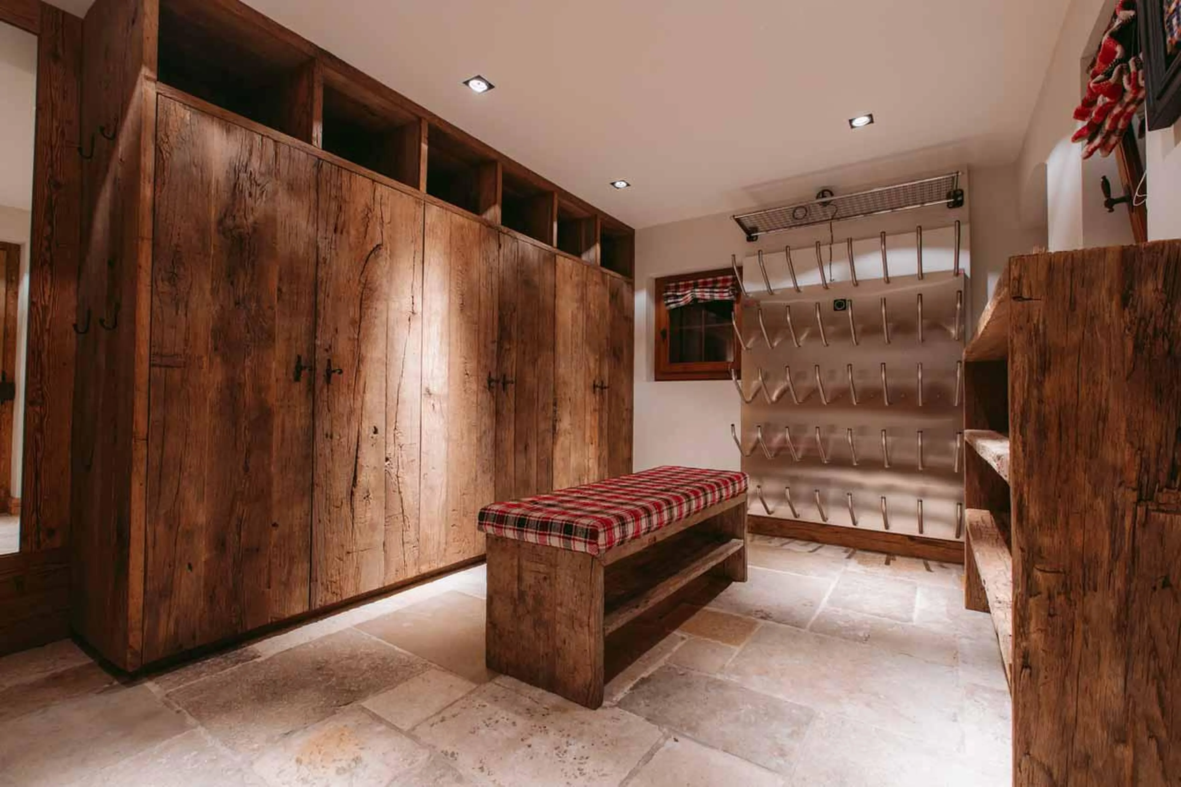 Ski room in Chalet 1936 in Verbier