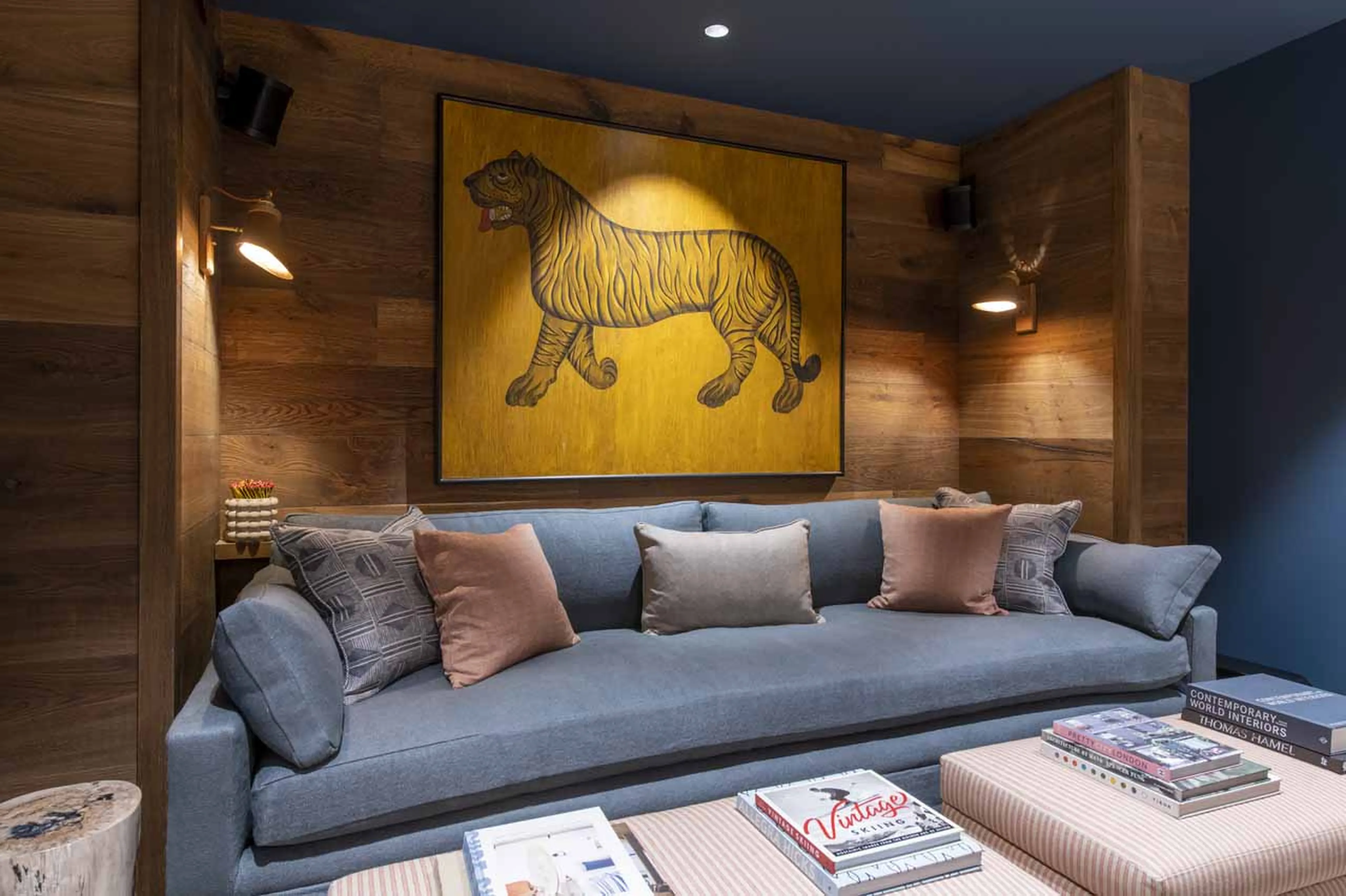 Cosy tv room at Chalet Abade in Val d'Isere