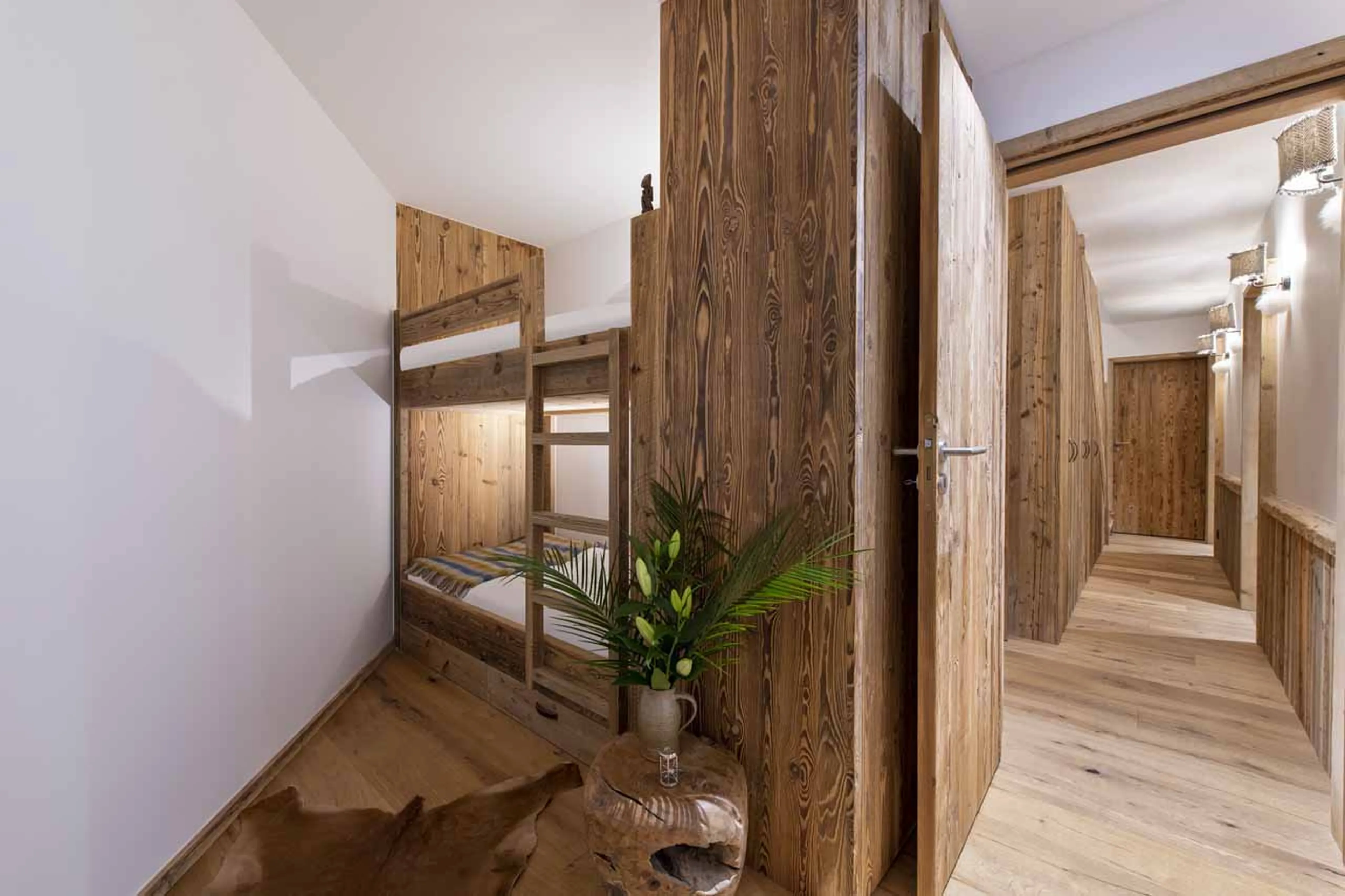 Bunk bed in family suite at