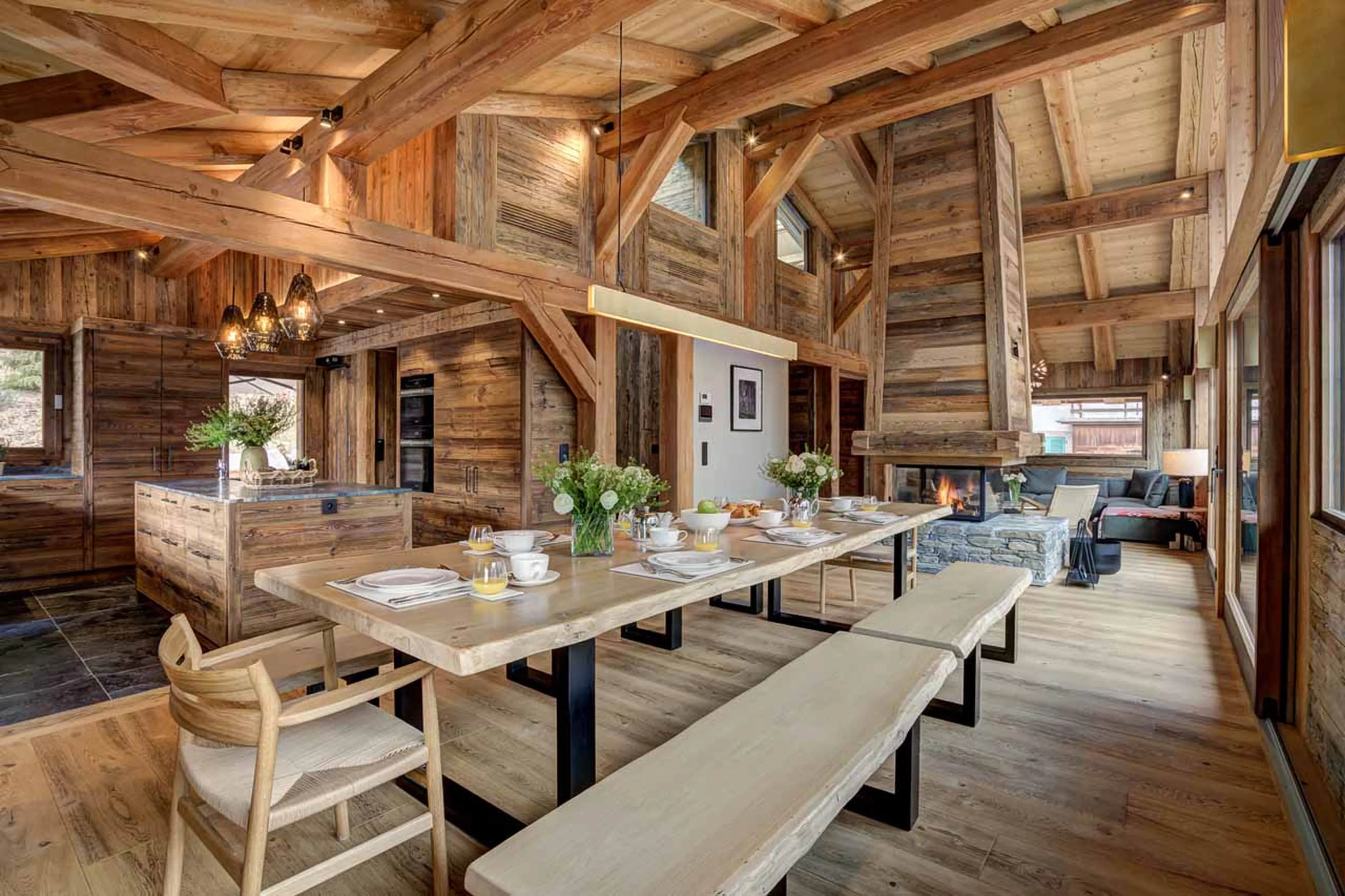 Dining area and kitchen at Chalet Alaska in Chamonix