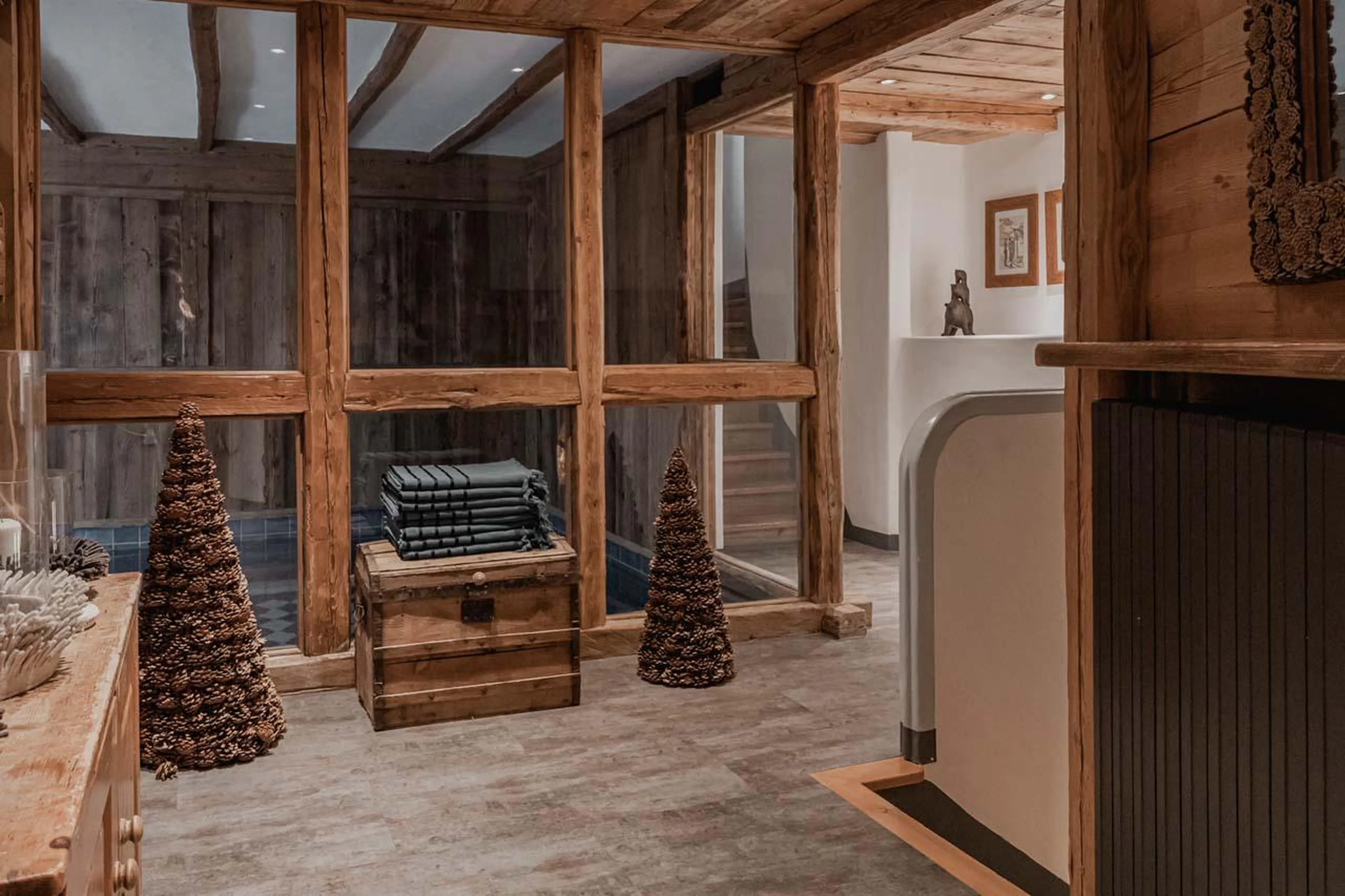 Spa with pool at Chalet Alice in Val d'Isere