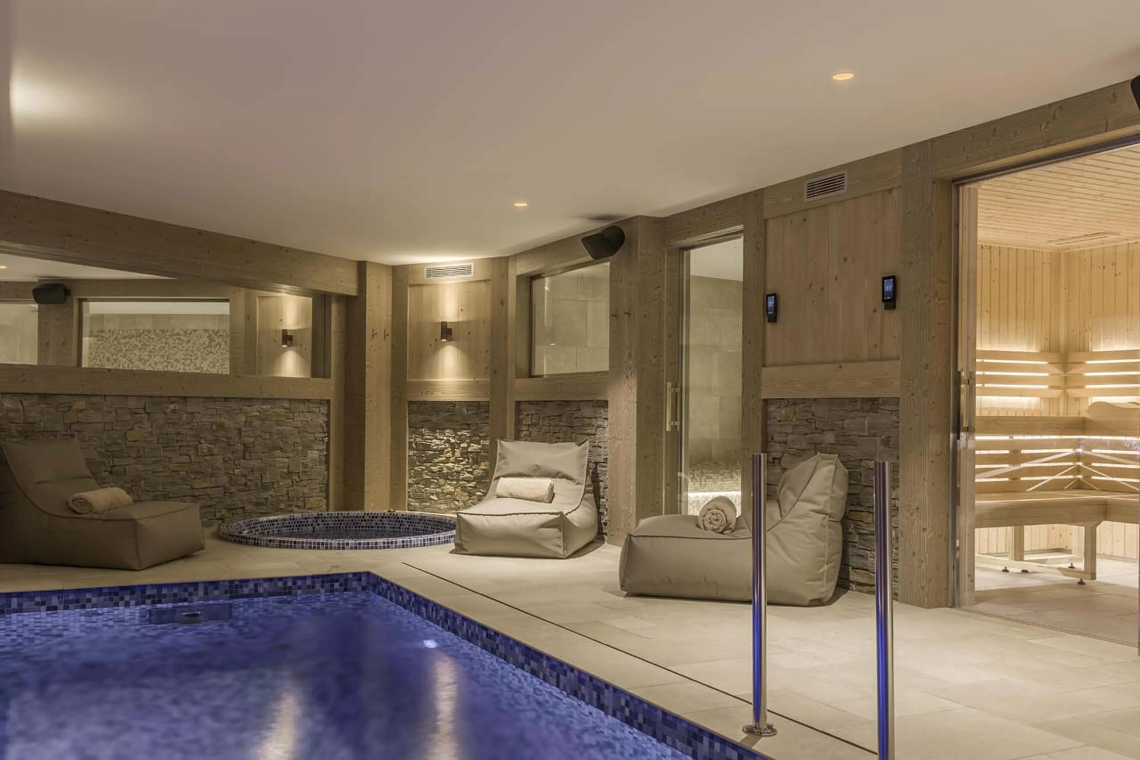 Spa with pool and sauna in Chalet Alpin, Courchevel 1850
