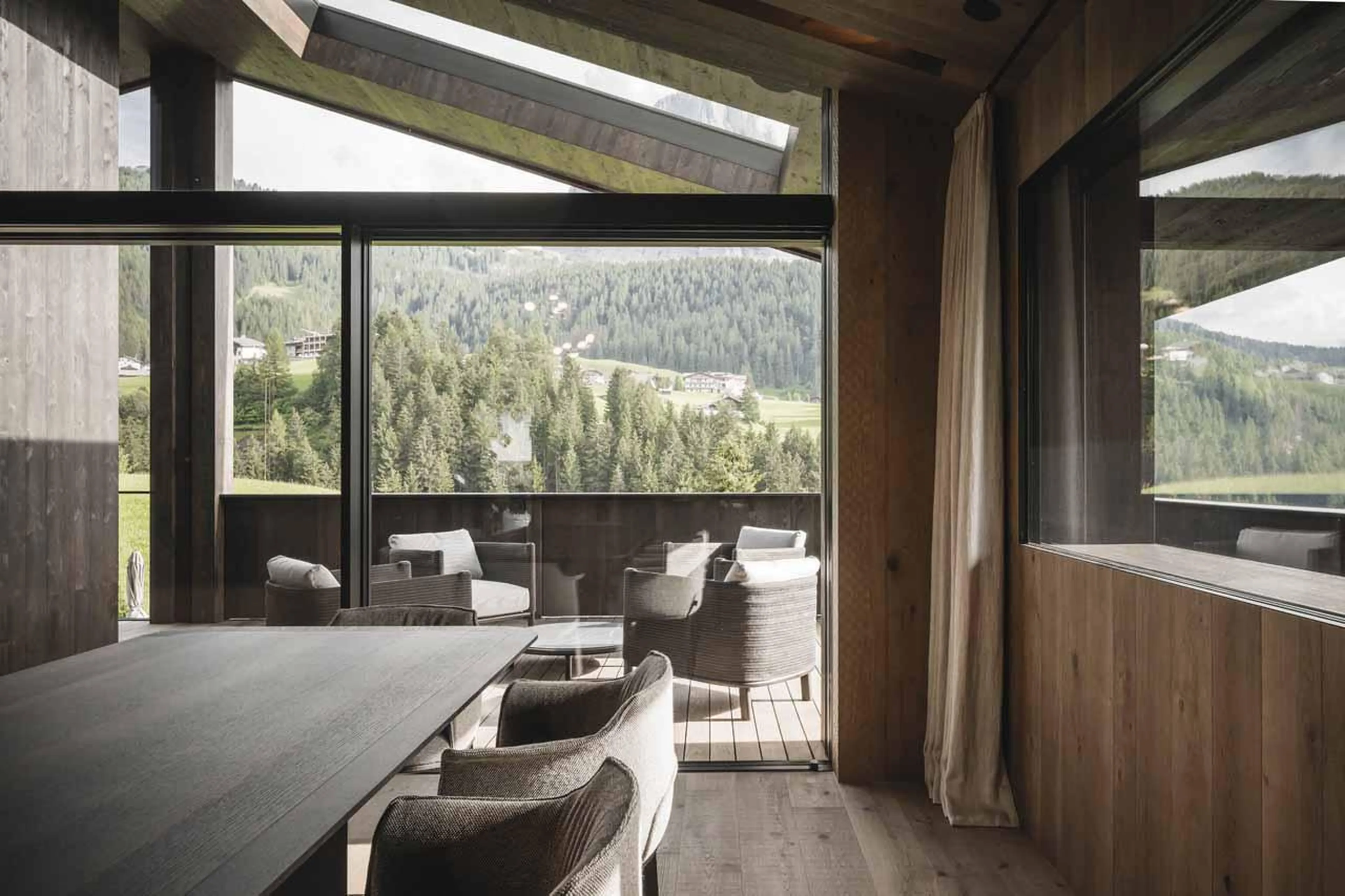 Dining table at Chalet Alpurio in Val Gardena