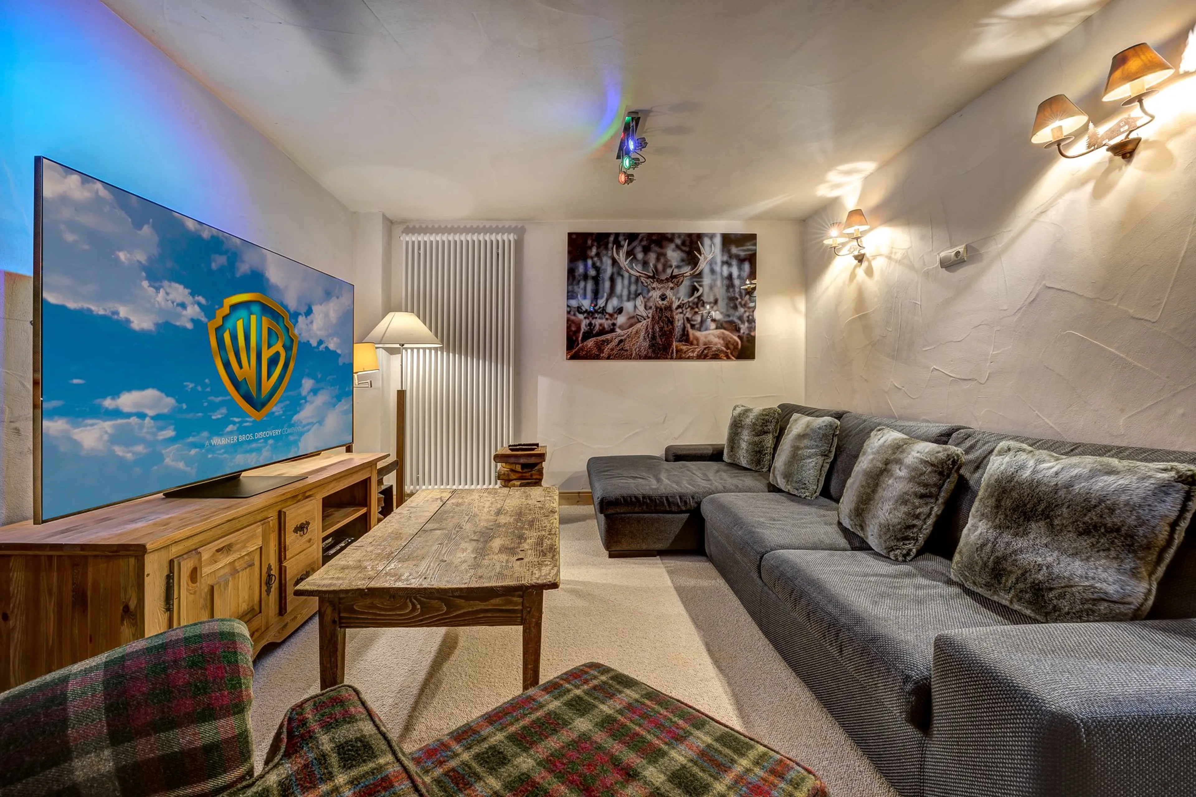 TV room at Chalet Amarena in Meribel