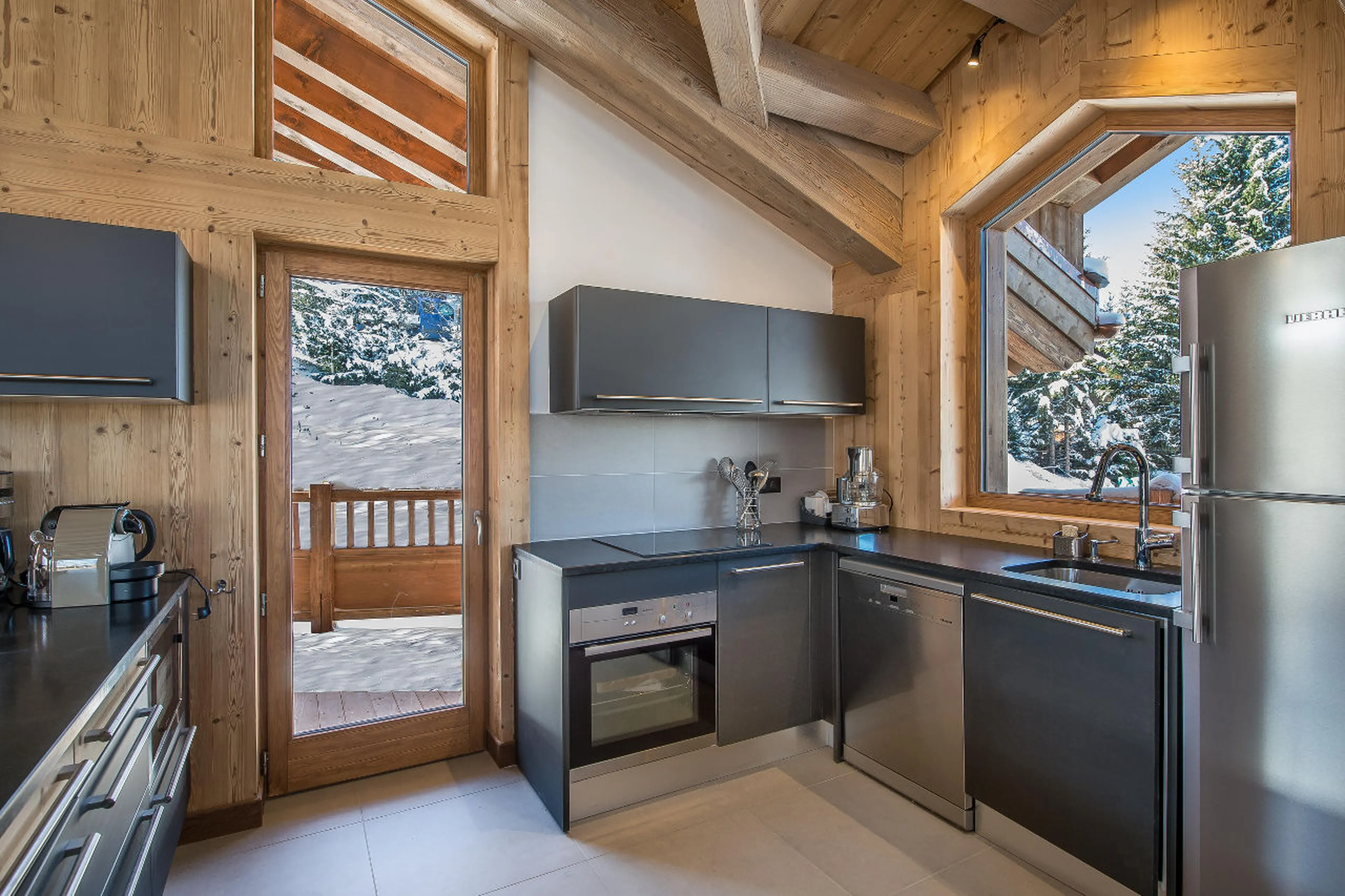 Well-equipped kitchen at Chalet Ancolies in Courchevel 1550