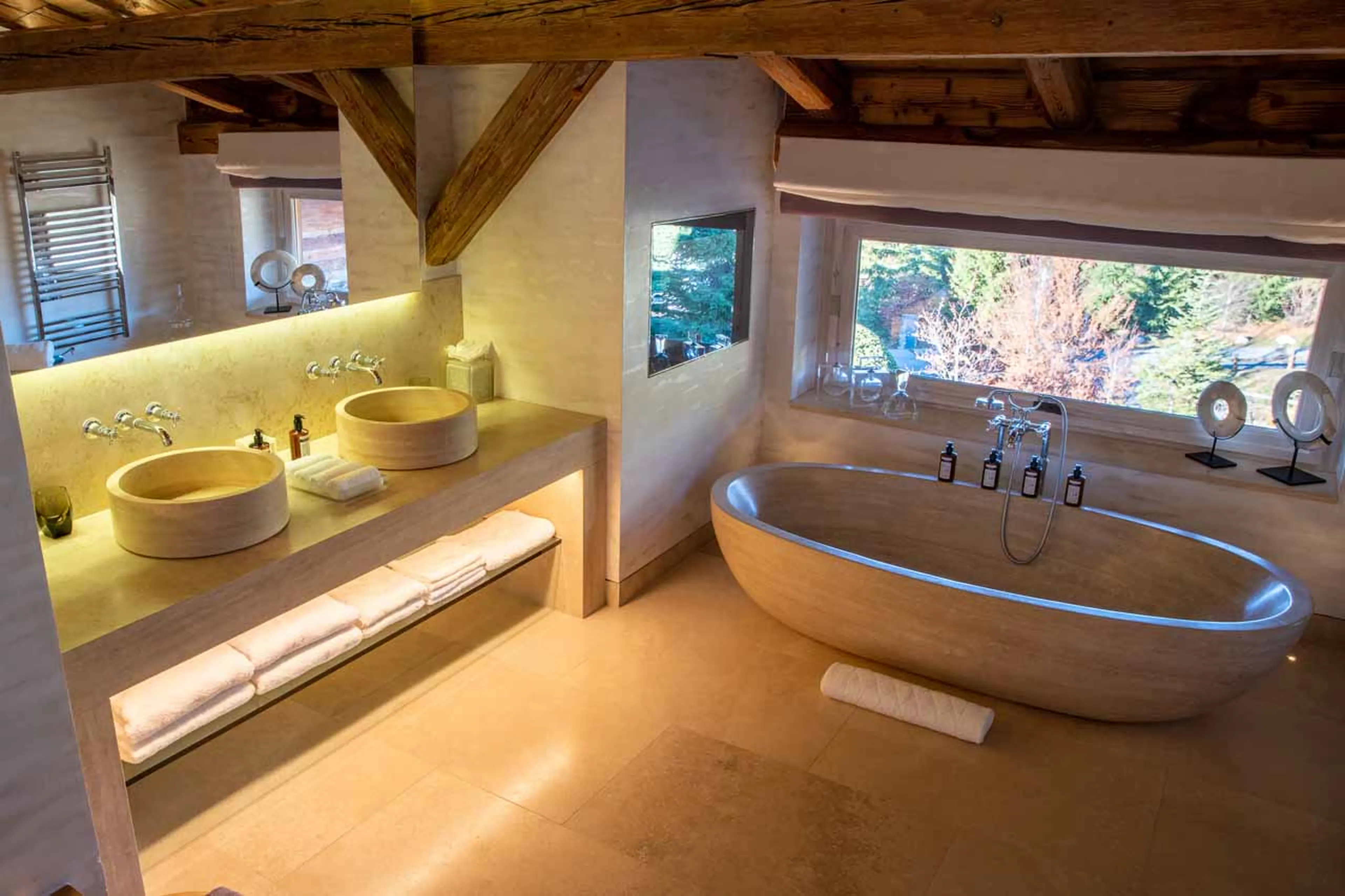 Bathroom one at Chalet Apicius in Megeve