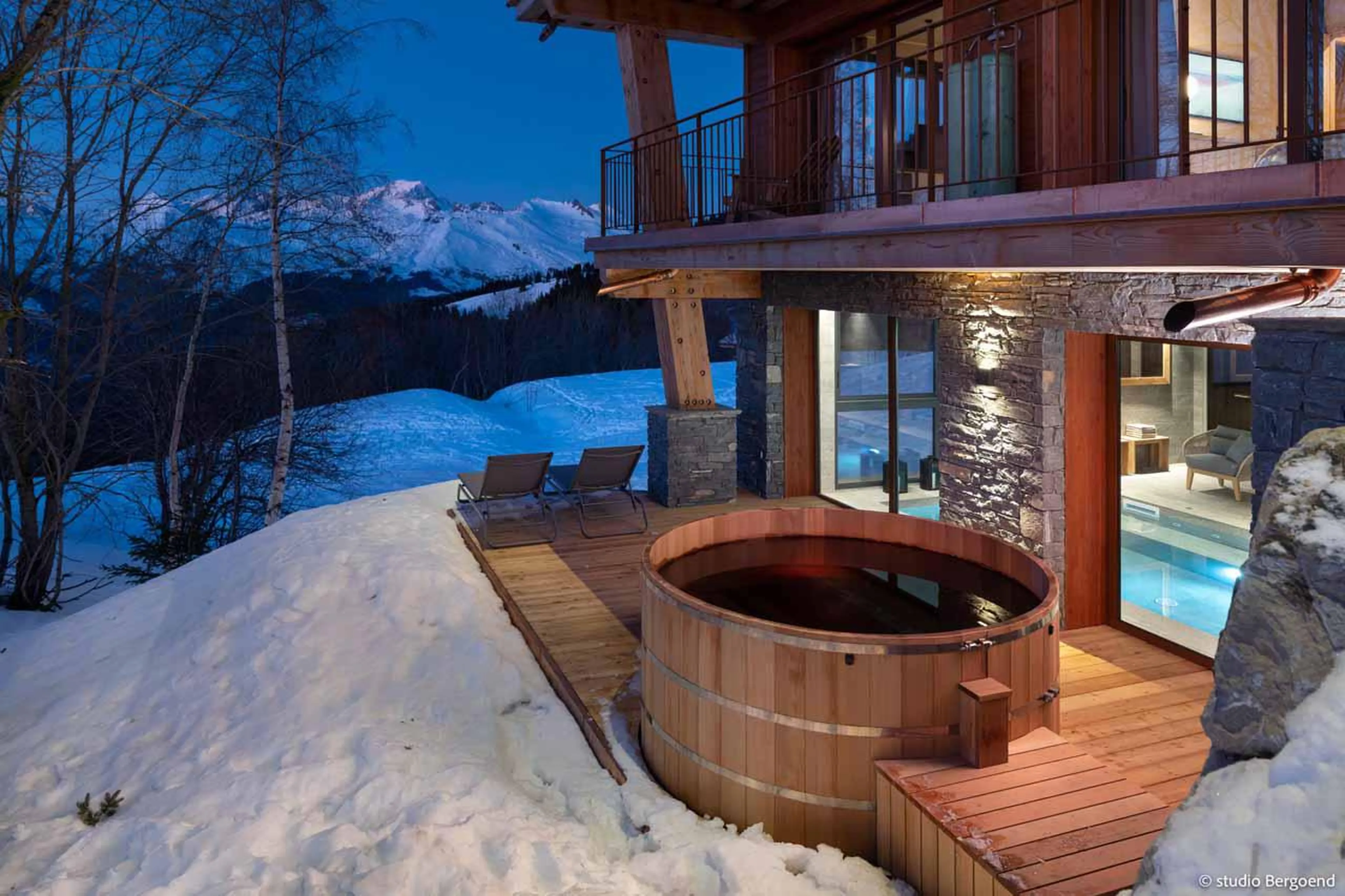 Hot tub at Chalet Arc 1838 - Mille 8 in Les Arcs