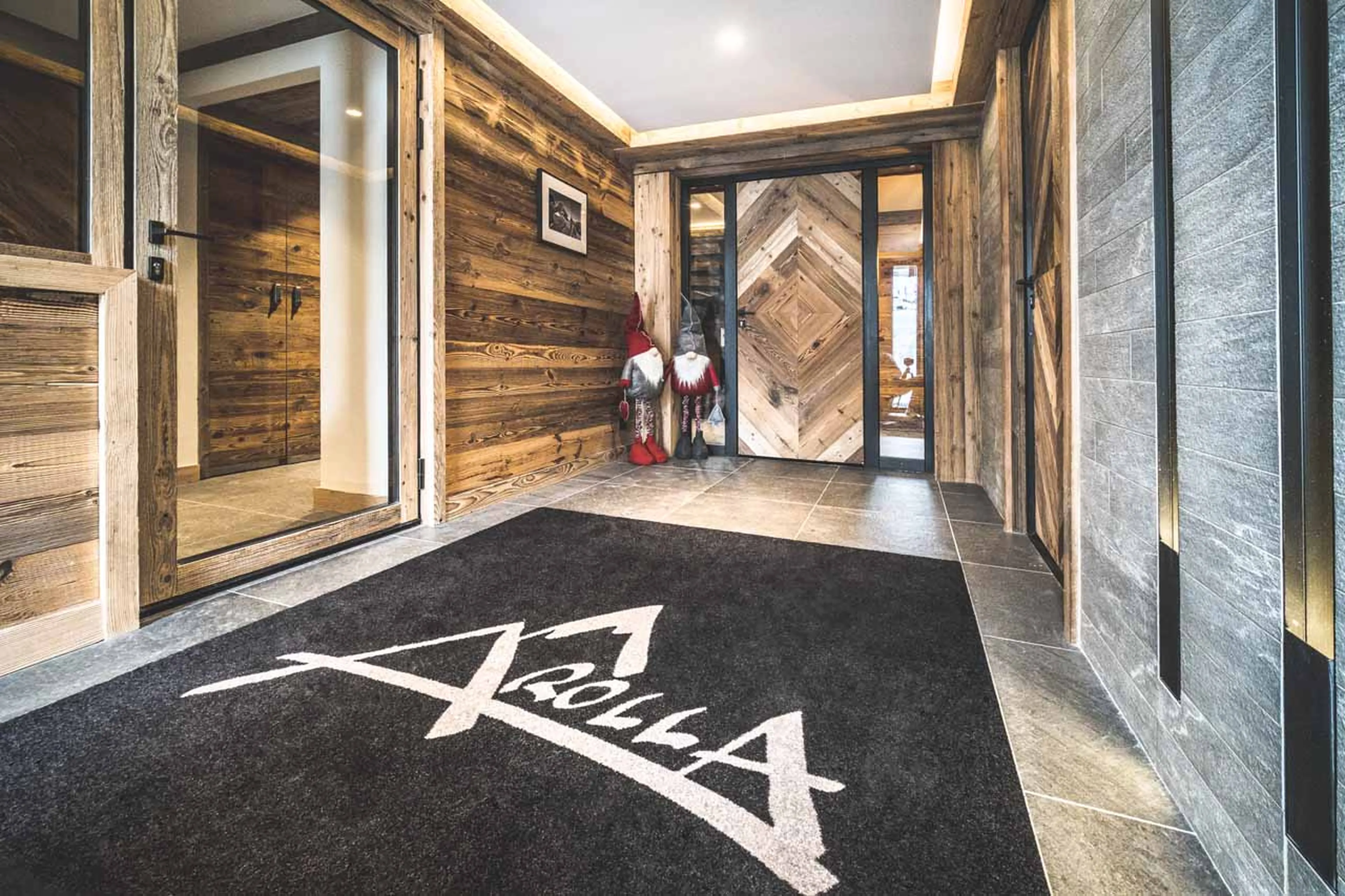 Entrance hall at Chalet Arolla in Tignes