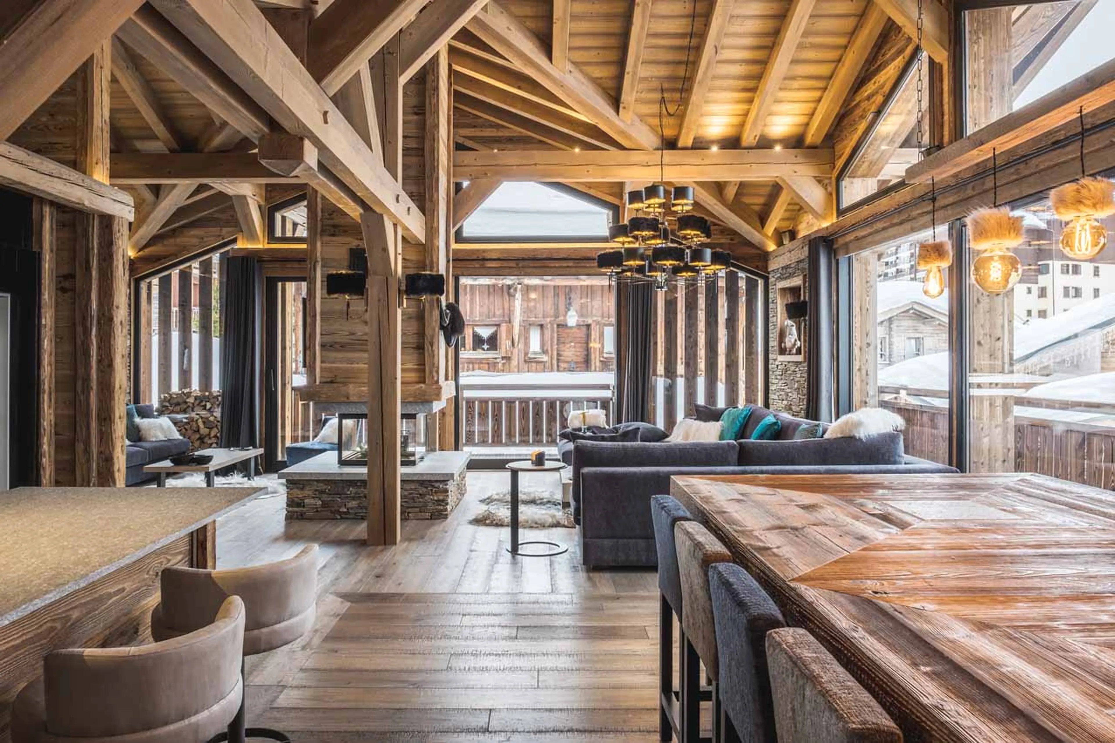 Dining table at Chalet Arolla in Tignes
