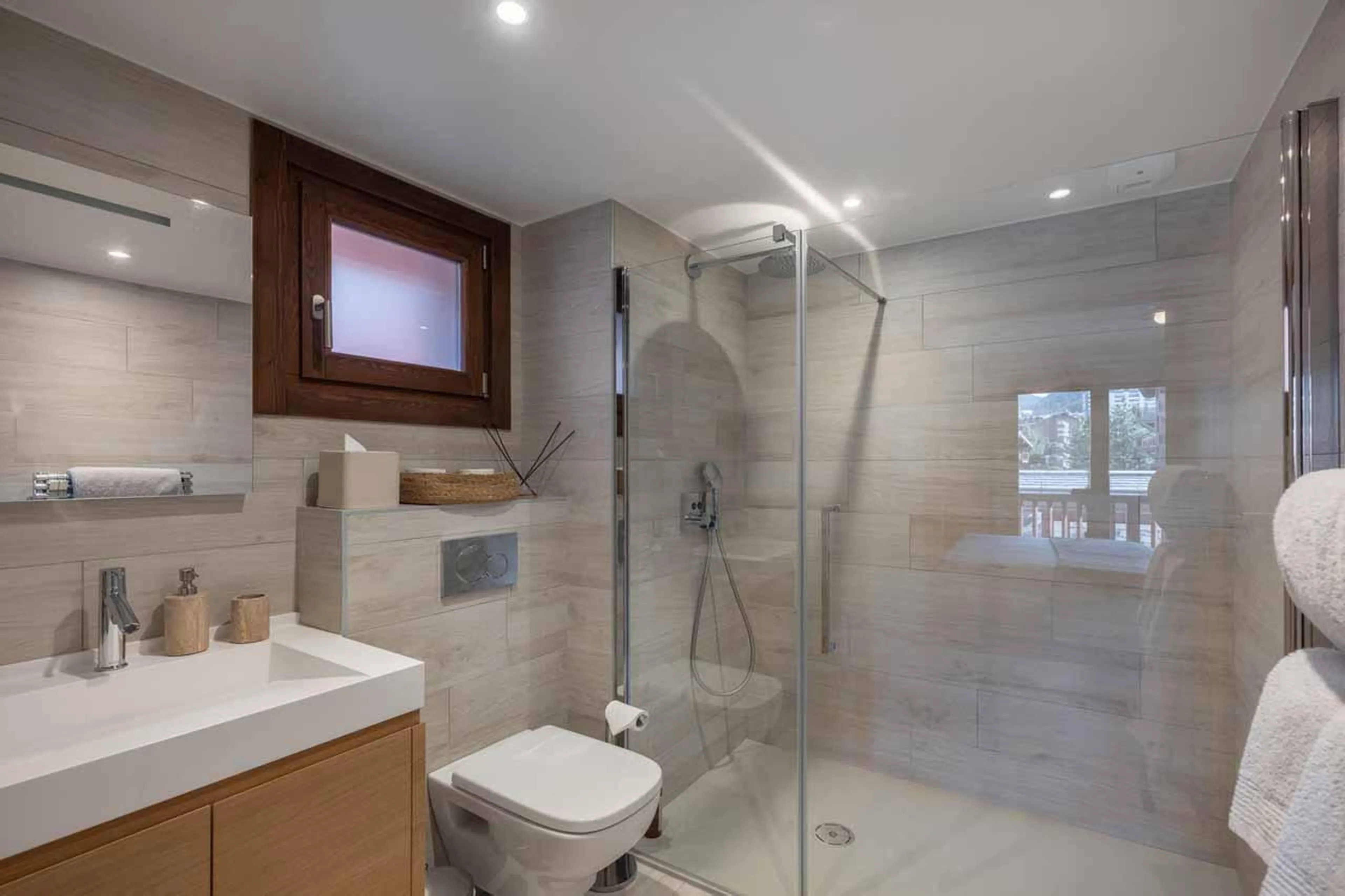 En-suite shower room in Chalet Arpont, Courchevel 1650